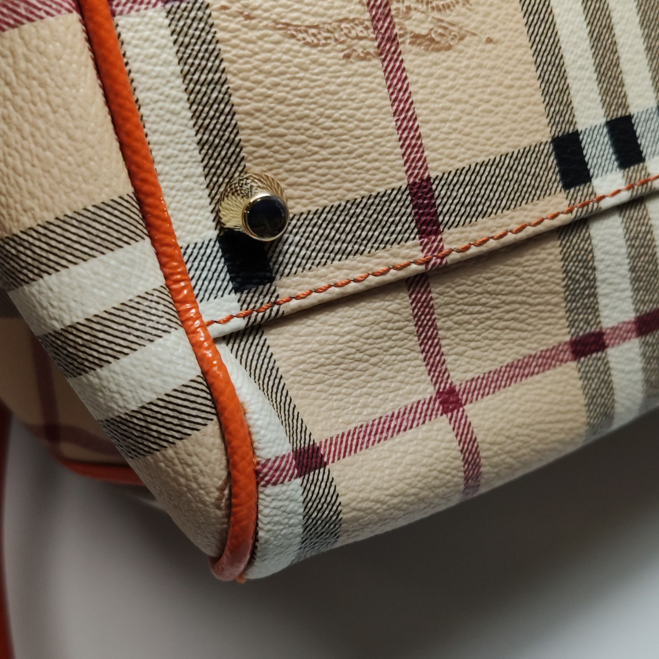 Burberry Burberry Women os Shoulder Bags Size ONE SIZE - 22 Thumbnail