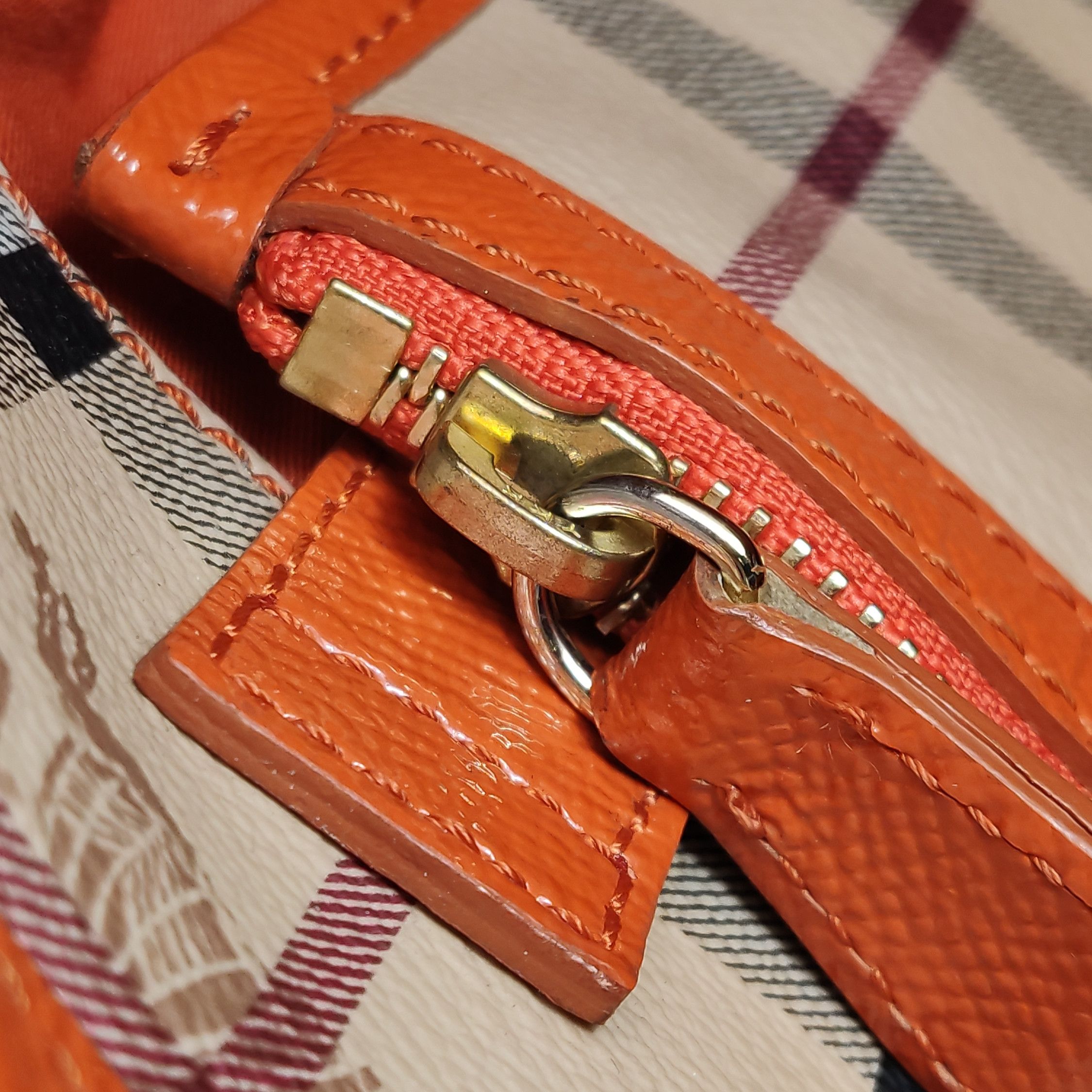 Burberry Burberry Women os Shoulder Bags Size ONE SIZE - 13 Thumbnail