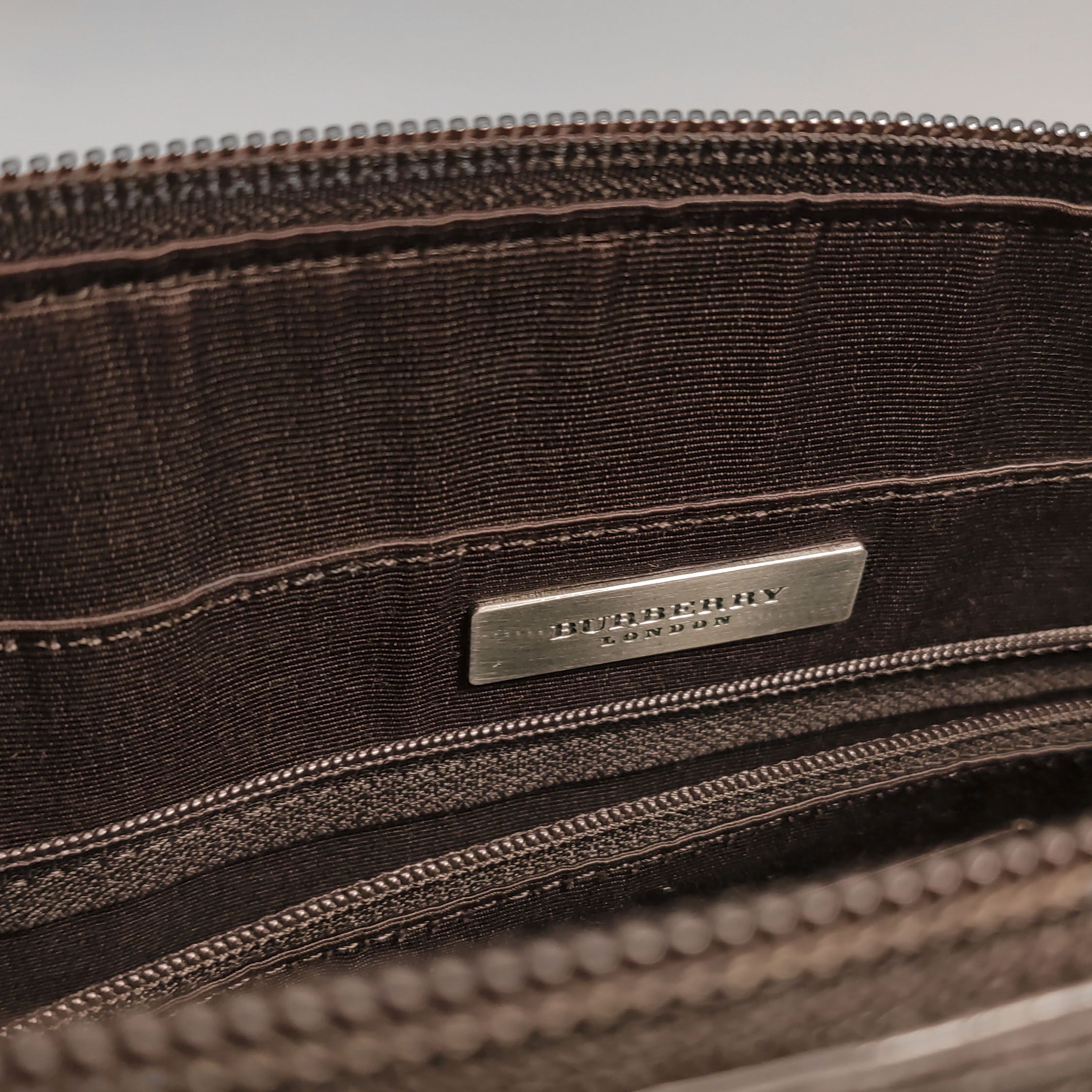 Burberry Burberry Women os Shoulder Bags Size ONE SIZE - 10 Thumbnail