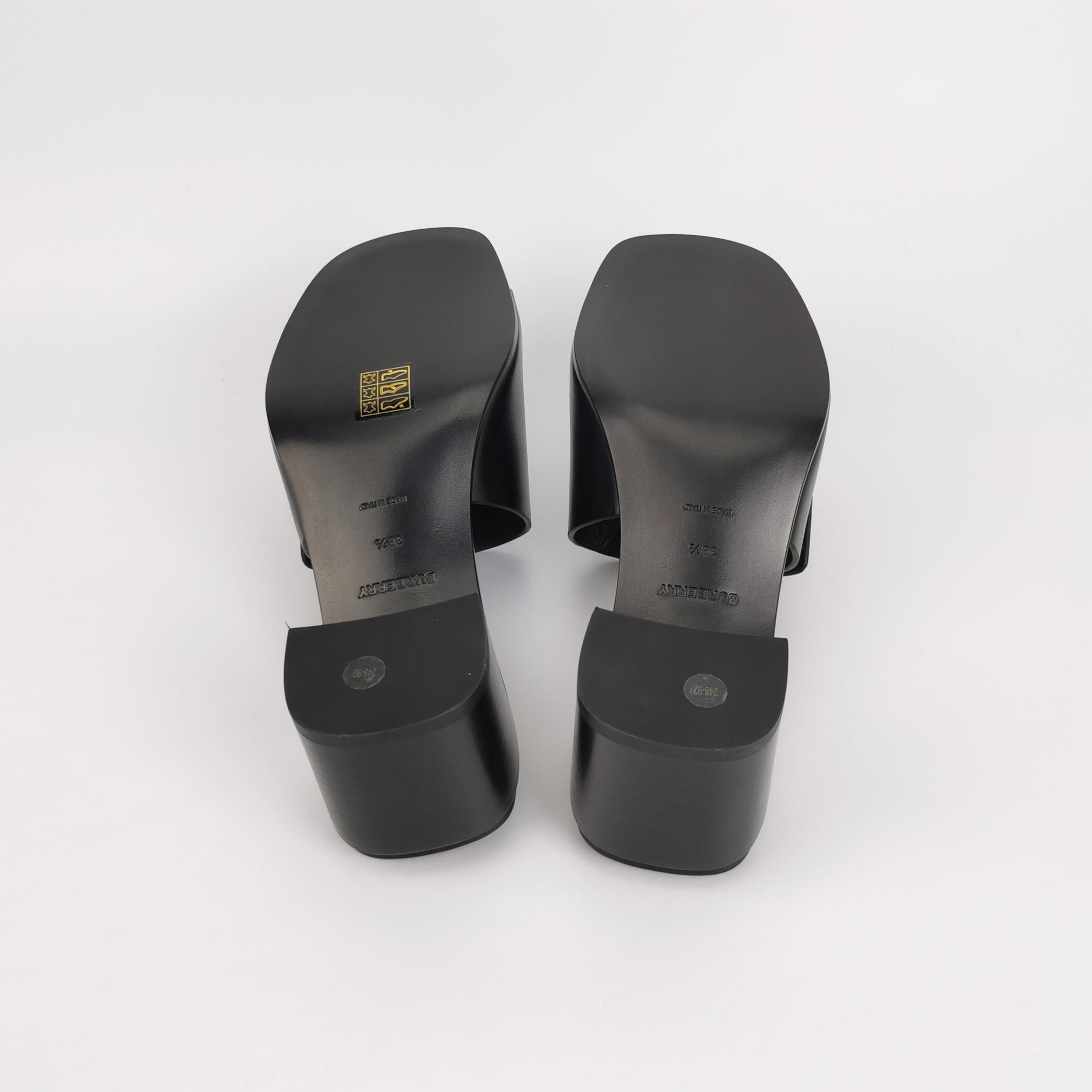 Burberry Burberry Women 8 Sandals Size US 8 / IT 38 - 5 Thumbnail