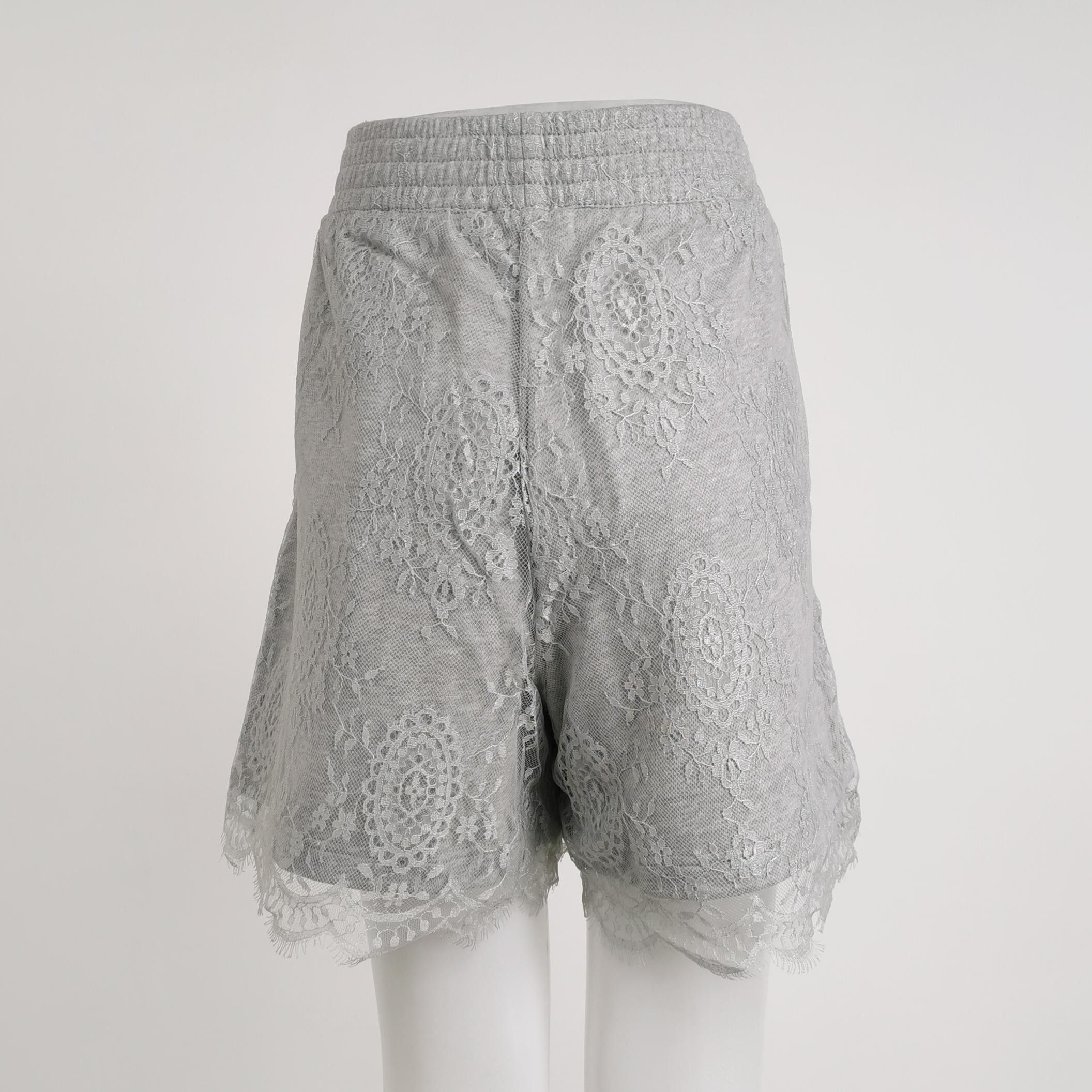 Burberry Burberry Women 30 Shorts Size 30" / US 8 / IT 44 - 2 Thumbnail