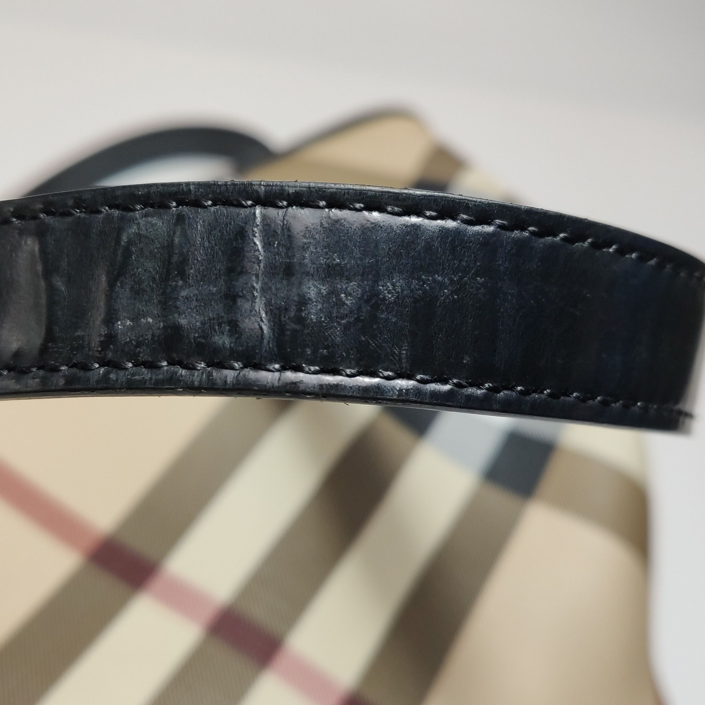 Burberry Burberry Women os Shoulder Bags Size ONE SIZE - 20 Thumbnail
