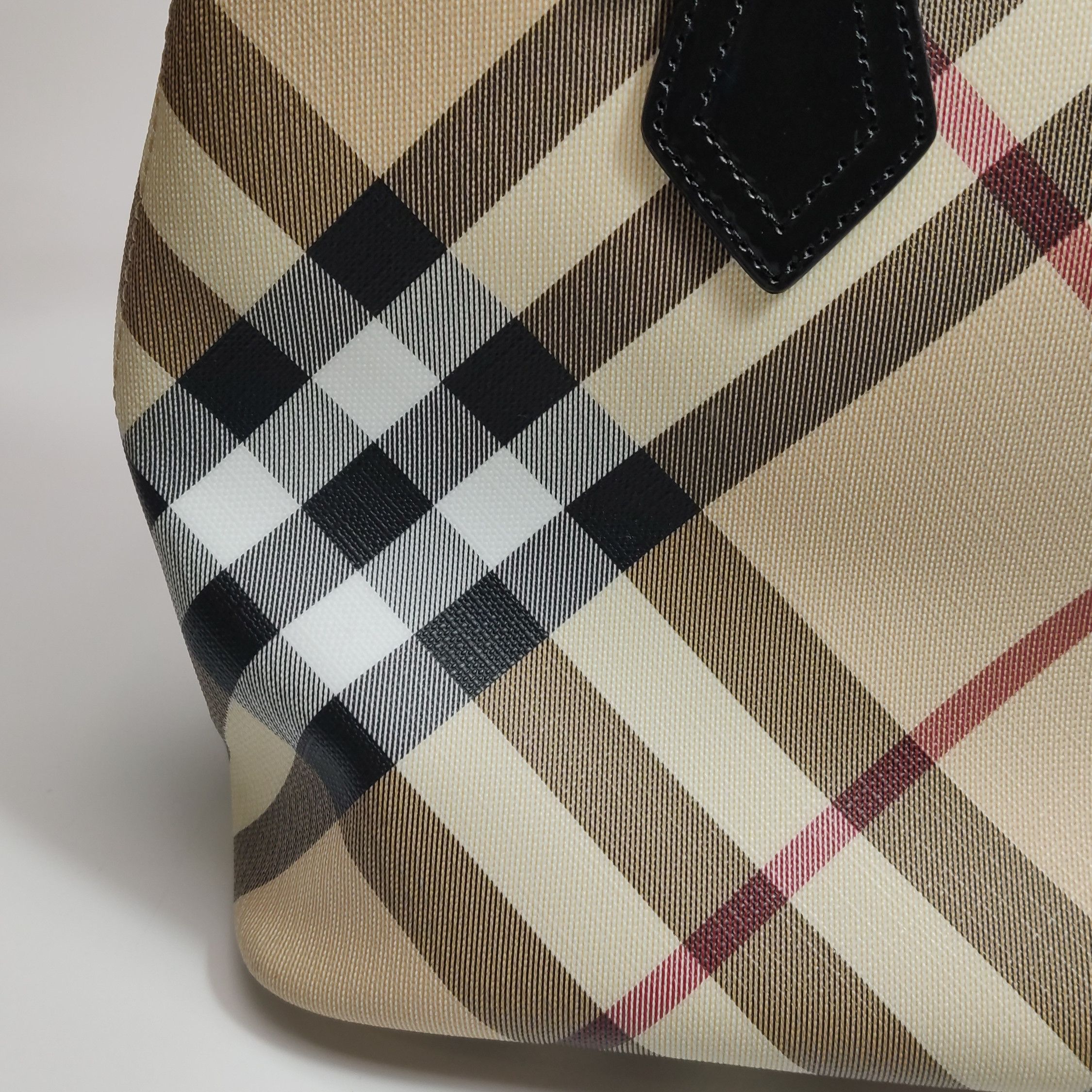 Burberry Burberry Women os Shoulder Bags Size ONE SIZE - 19 Thumbnail