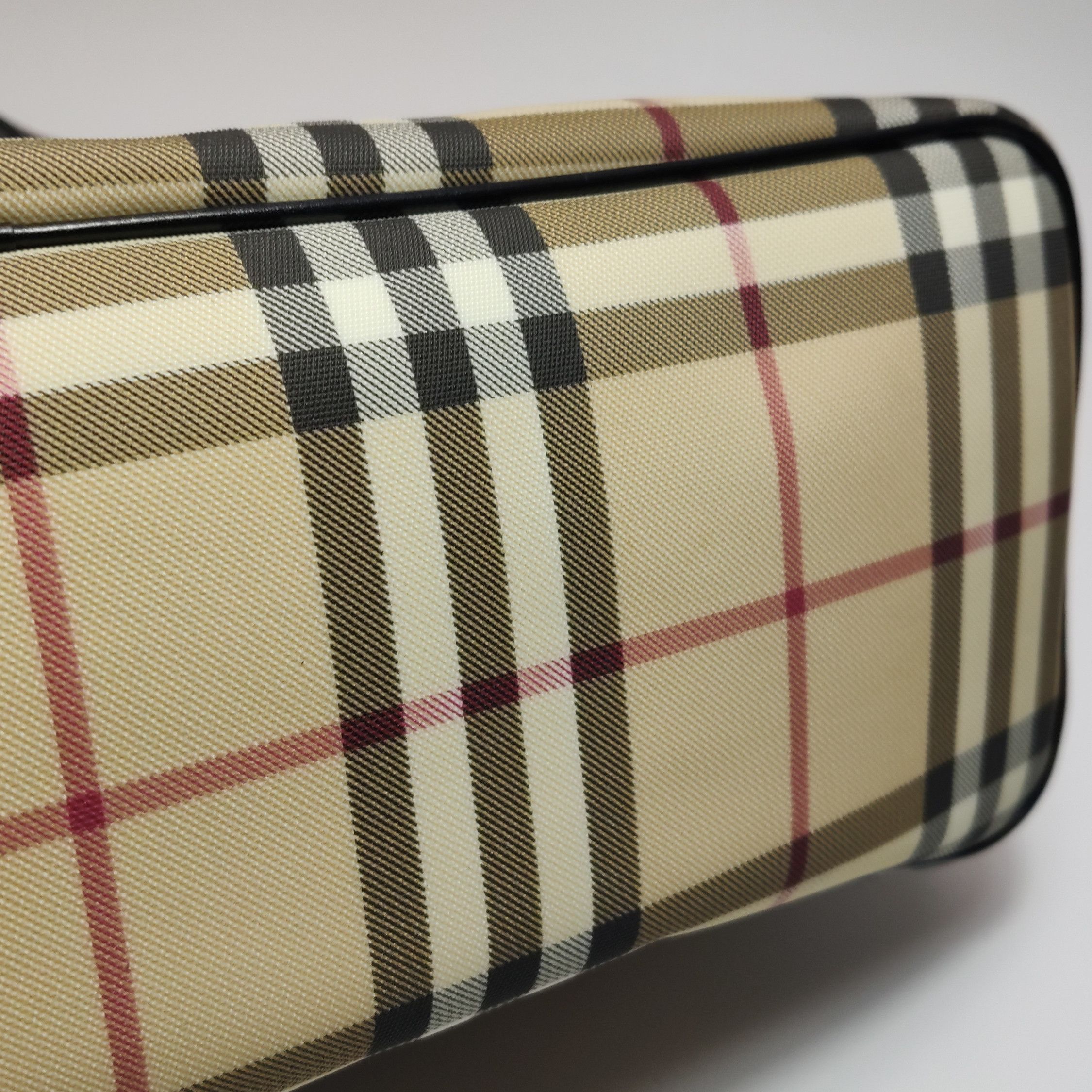 Burberry Burberry Women os Shoulder Bags Size ONE SIZE - 14 Thumbnail