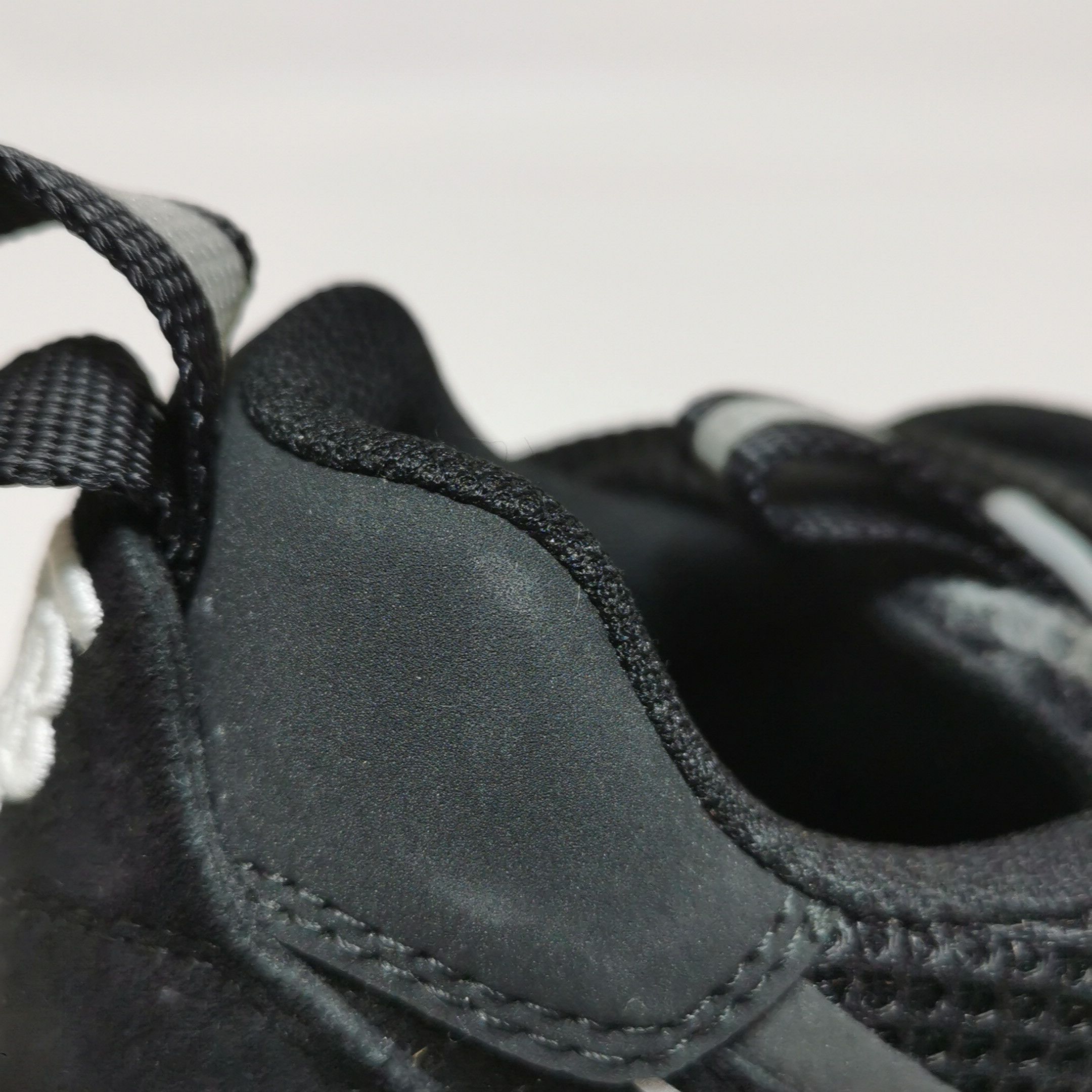 Burberry Burberry Women 6 Lowtop Sneakers Size US 6 / IT 36 - 7 Thumbnail