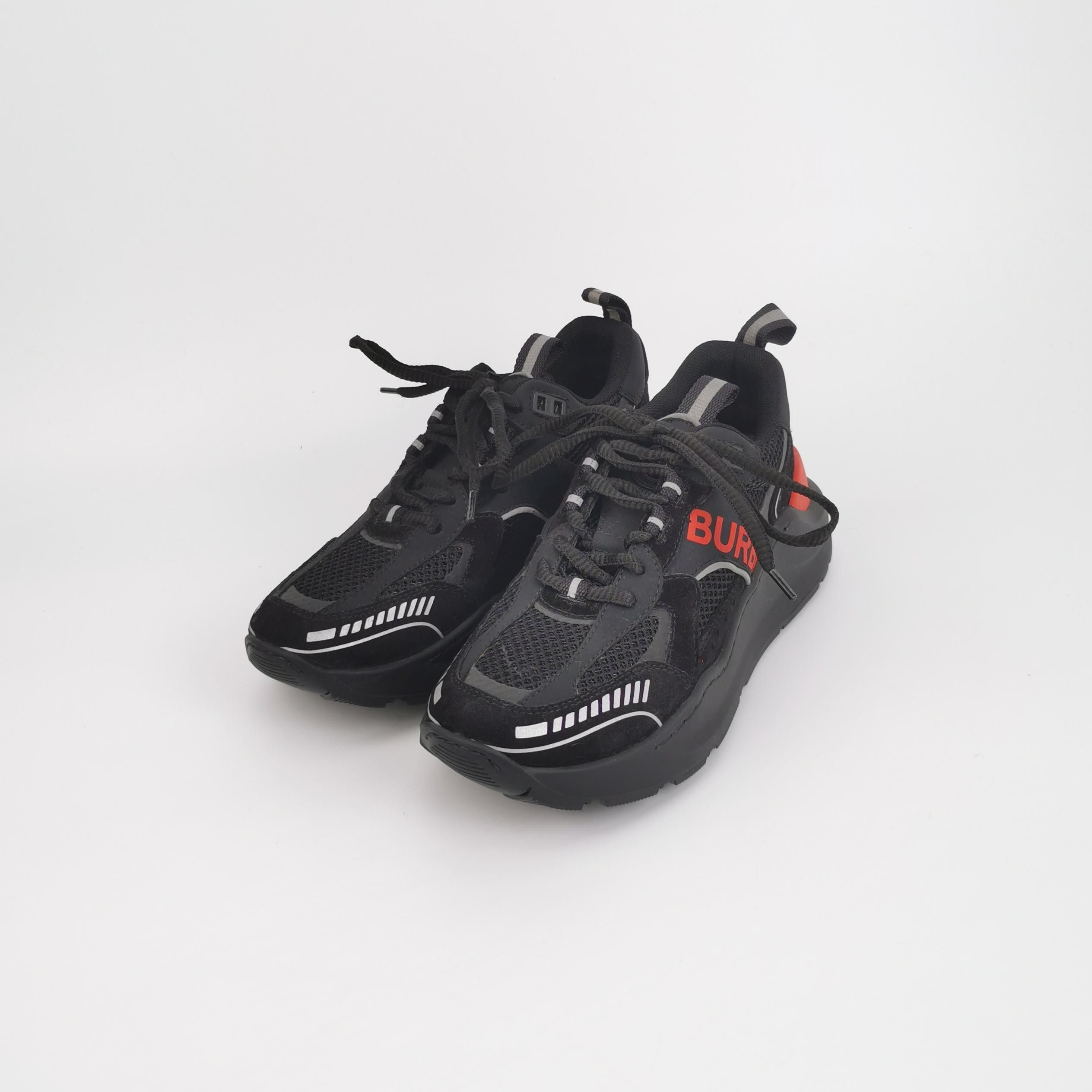 Burberry Burberry Women 6 Lowtop Sneakers Size US 6 / IT 36 - 2 Thumbnail