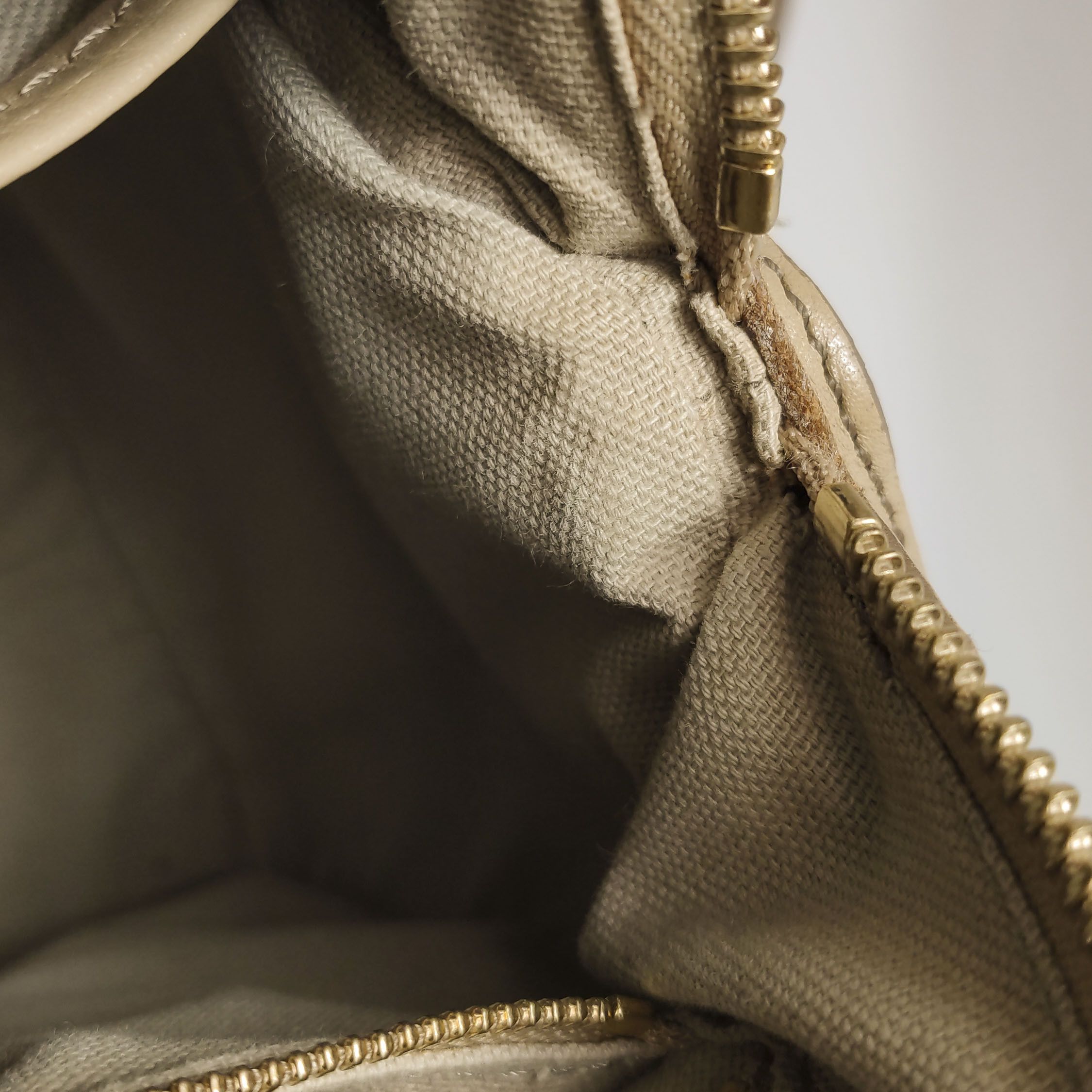 Burberry Burberry Women os Shoulder Bags Size ONE SIZE - 11 Thumbnail