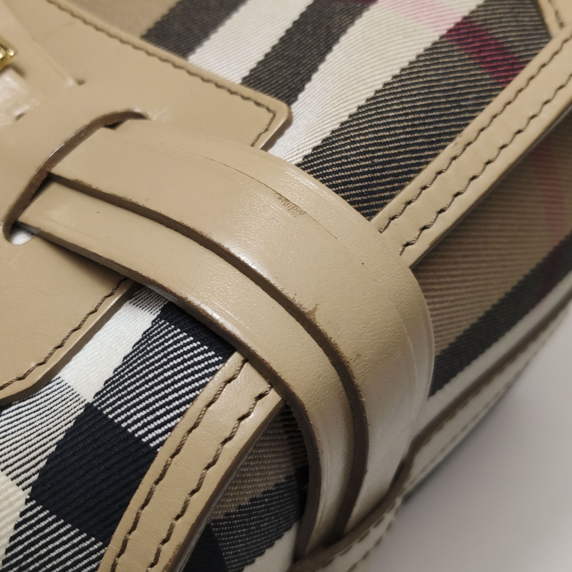 Burberry Burberry Women os Shoulder Bags Size ONE SIZE - 19 Thumbnail
