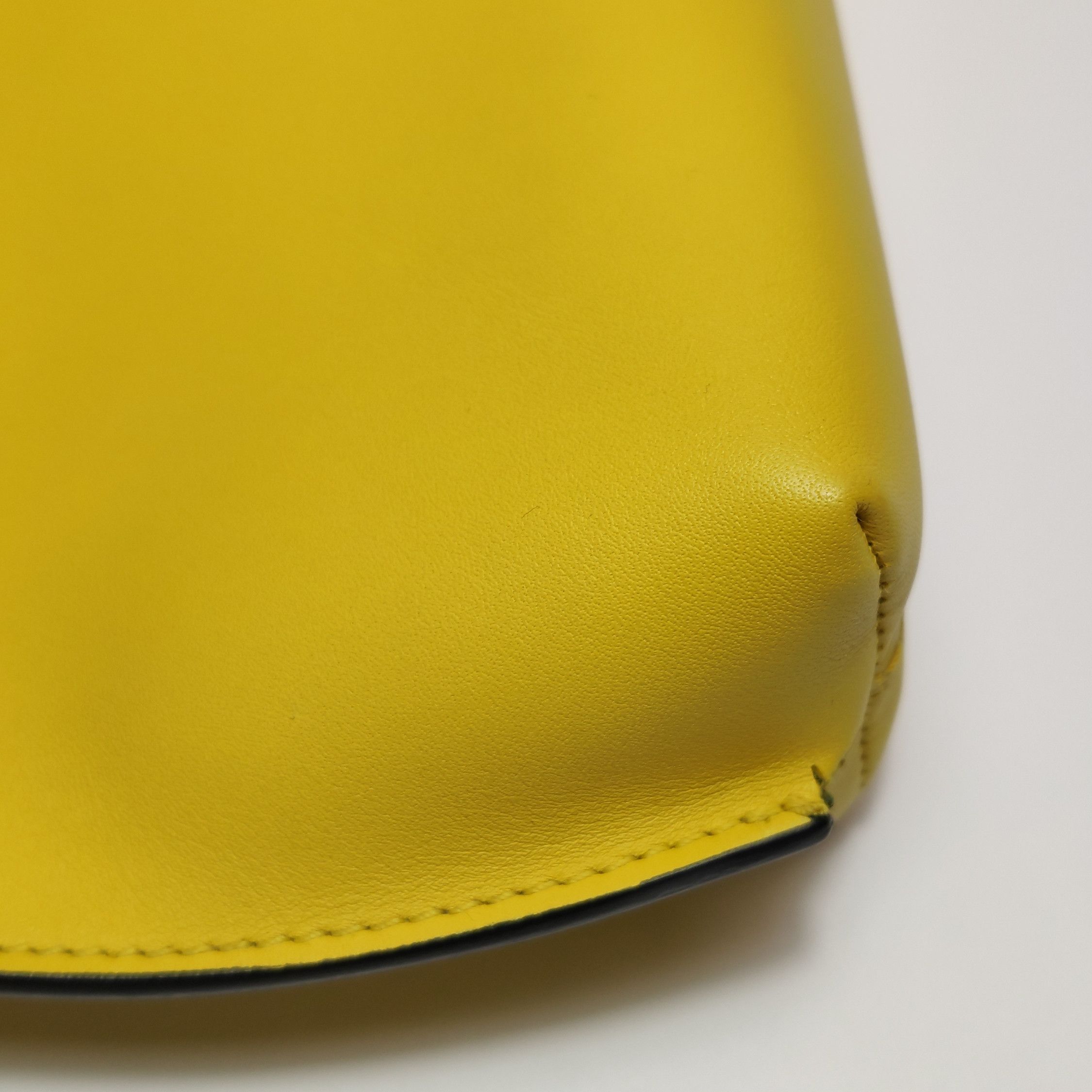 Burberry Burberry Women os Clutches Size ONE SIZE - 14 Thumbnail