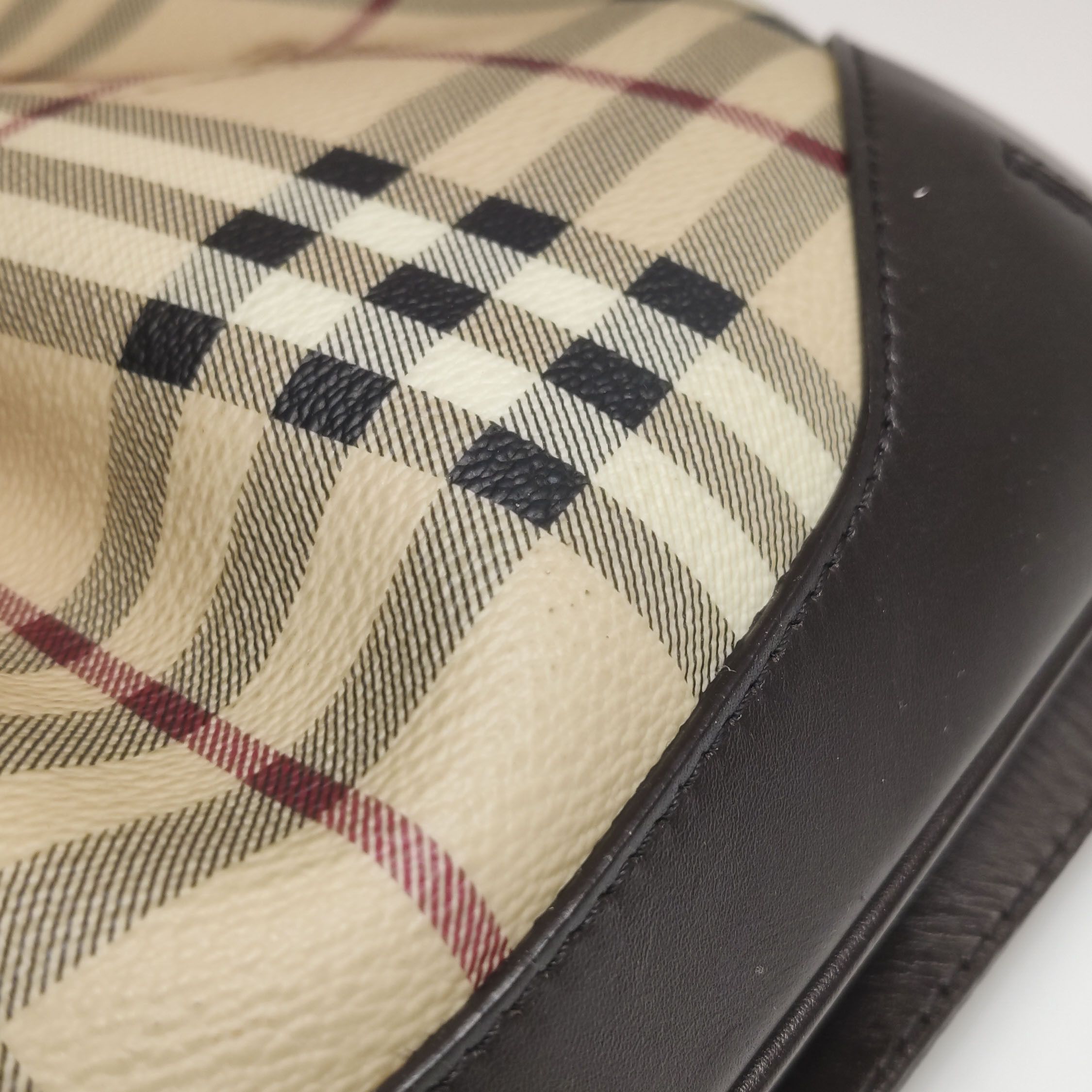 Burberry Burberry Women os Shoulder Bags Size ONE SIZE - 21 Thumbnail