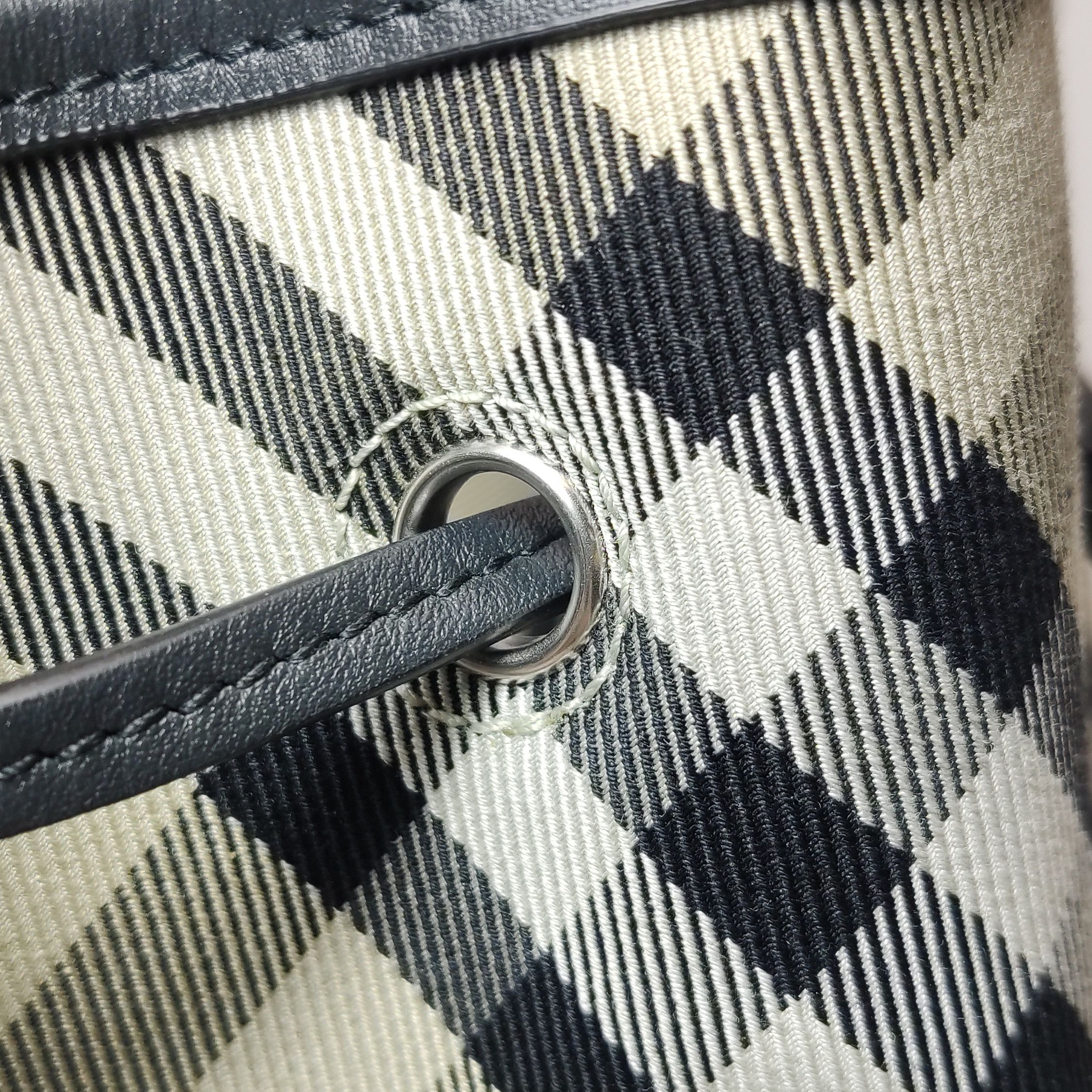 Burberry Burberry Women os Shoulder Bags Size ONE SIZE - 13 Thumbnail
