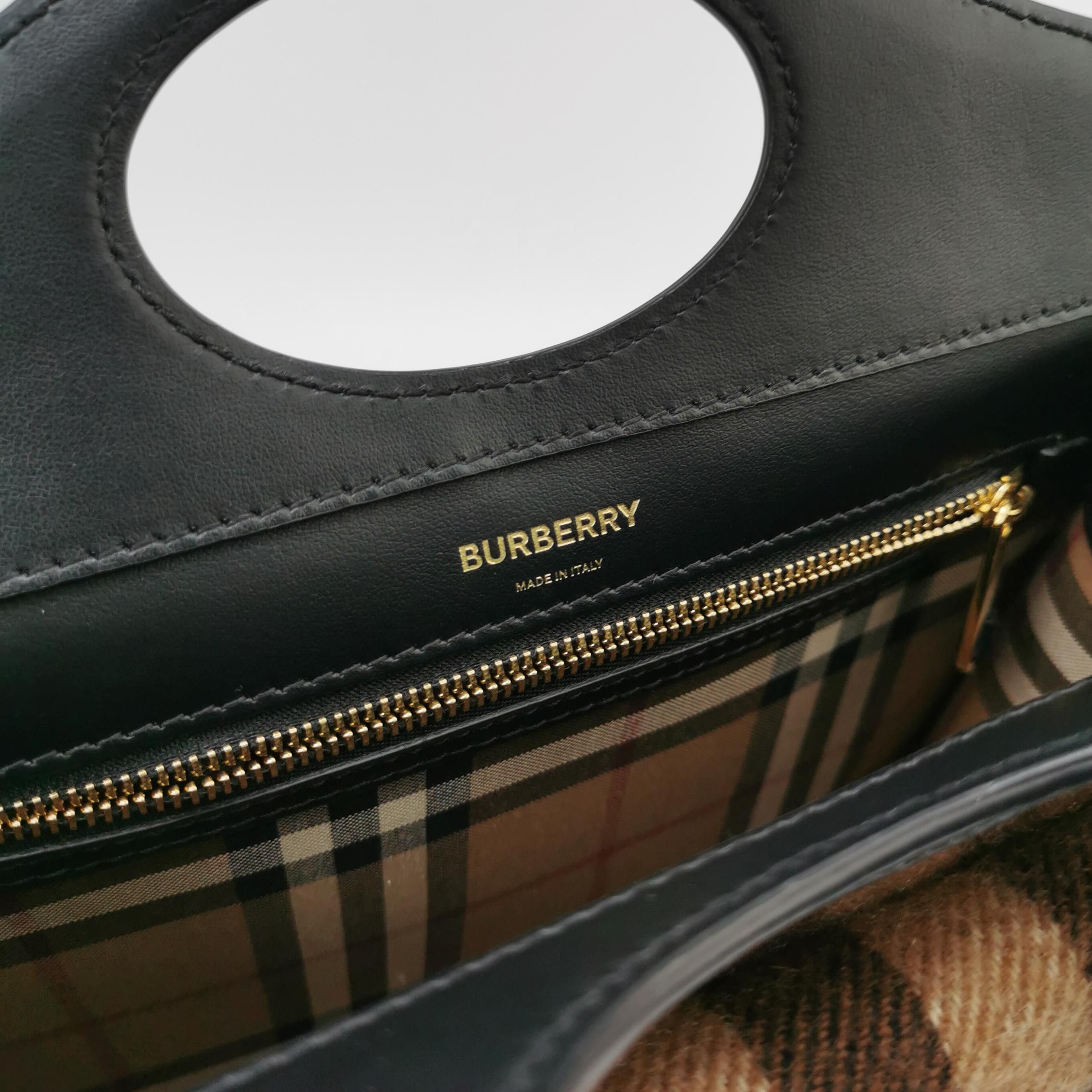 Burberry Burberry Women os Shoulder Bags Size ONE SIZE - 8 Thumbnail