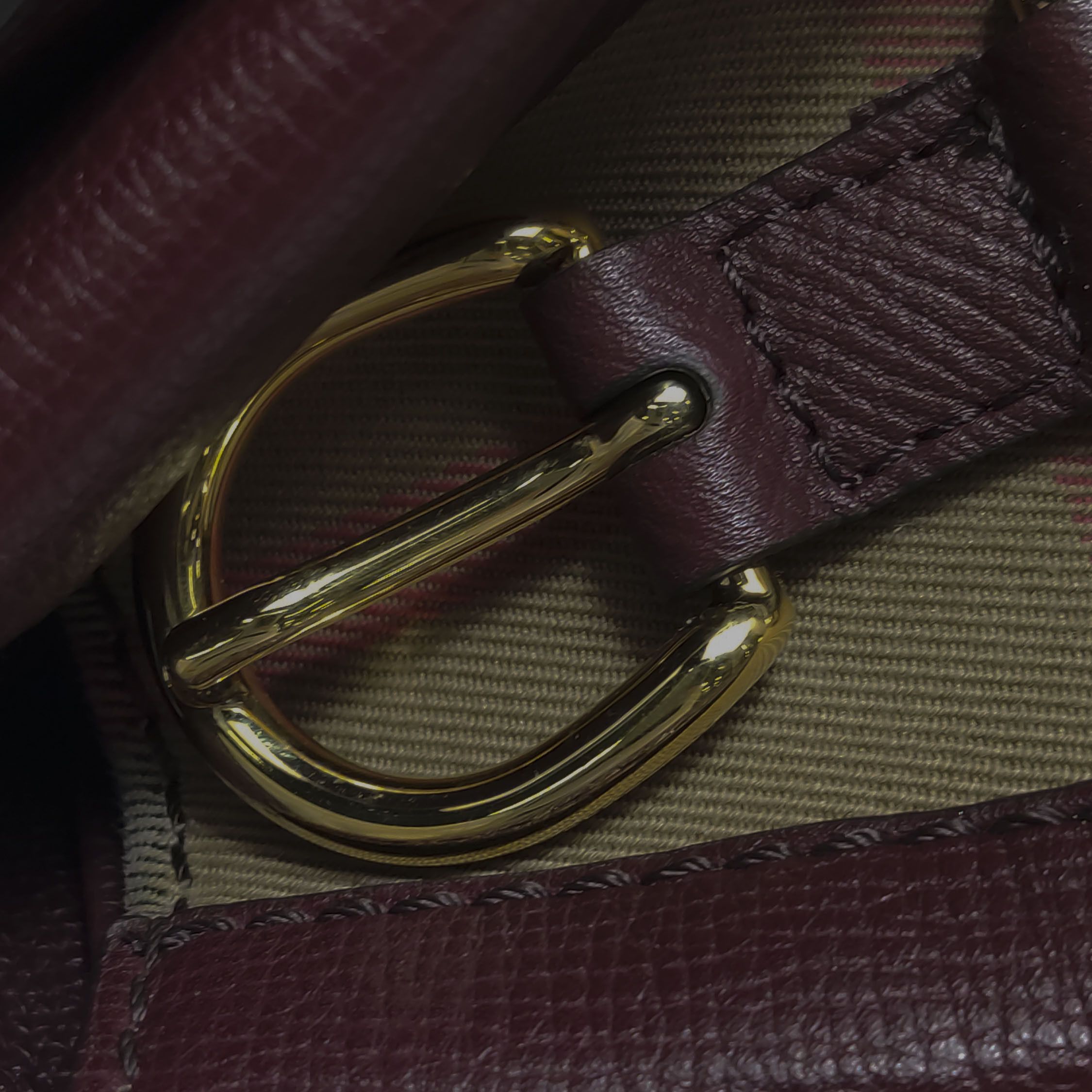 Burberry Burberry Women os Shoulder Bags Size ONE SIZE - 15 Thumbnail