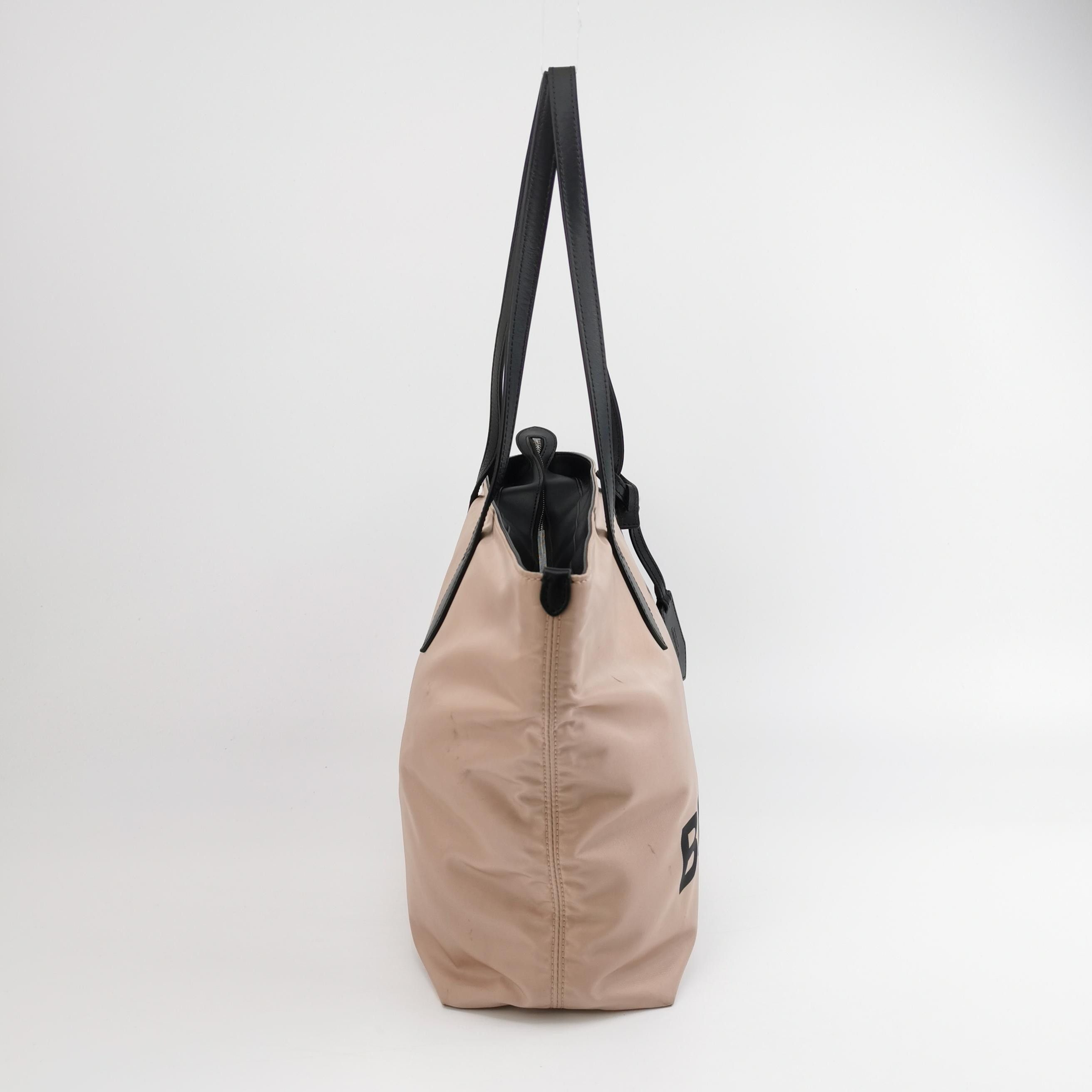 Burberry Burberry Women os Shoulder Bags Size ONE SIZE - 4 Thumbnail