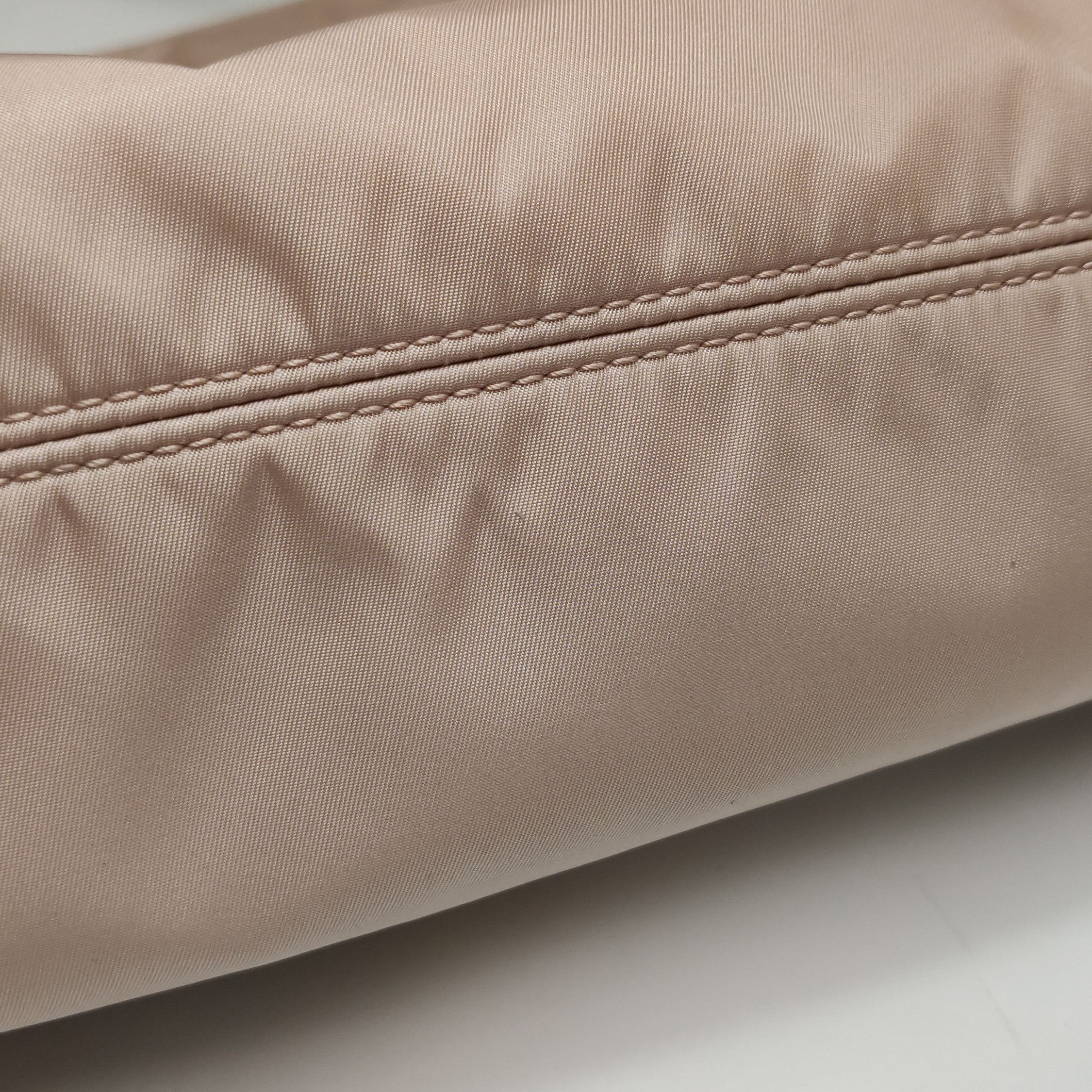 Burberry Burberry Women os Shoulder Bags Size ONE SIZE - 16 Thumbnail