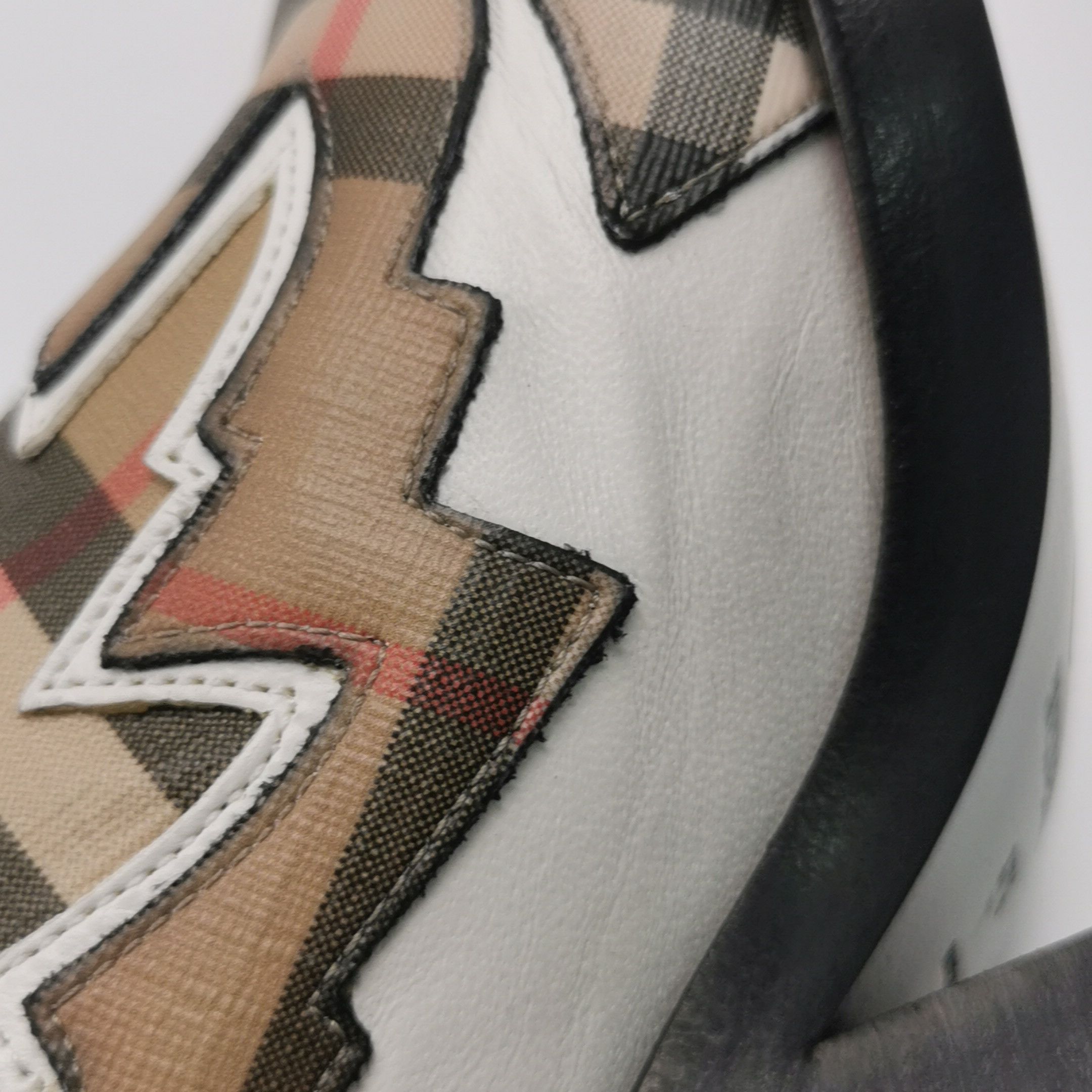 Burberry Burberry Women 7 Boots Size US 7 / IT 37 - 10 Thumbnail