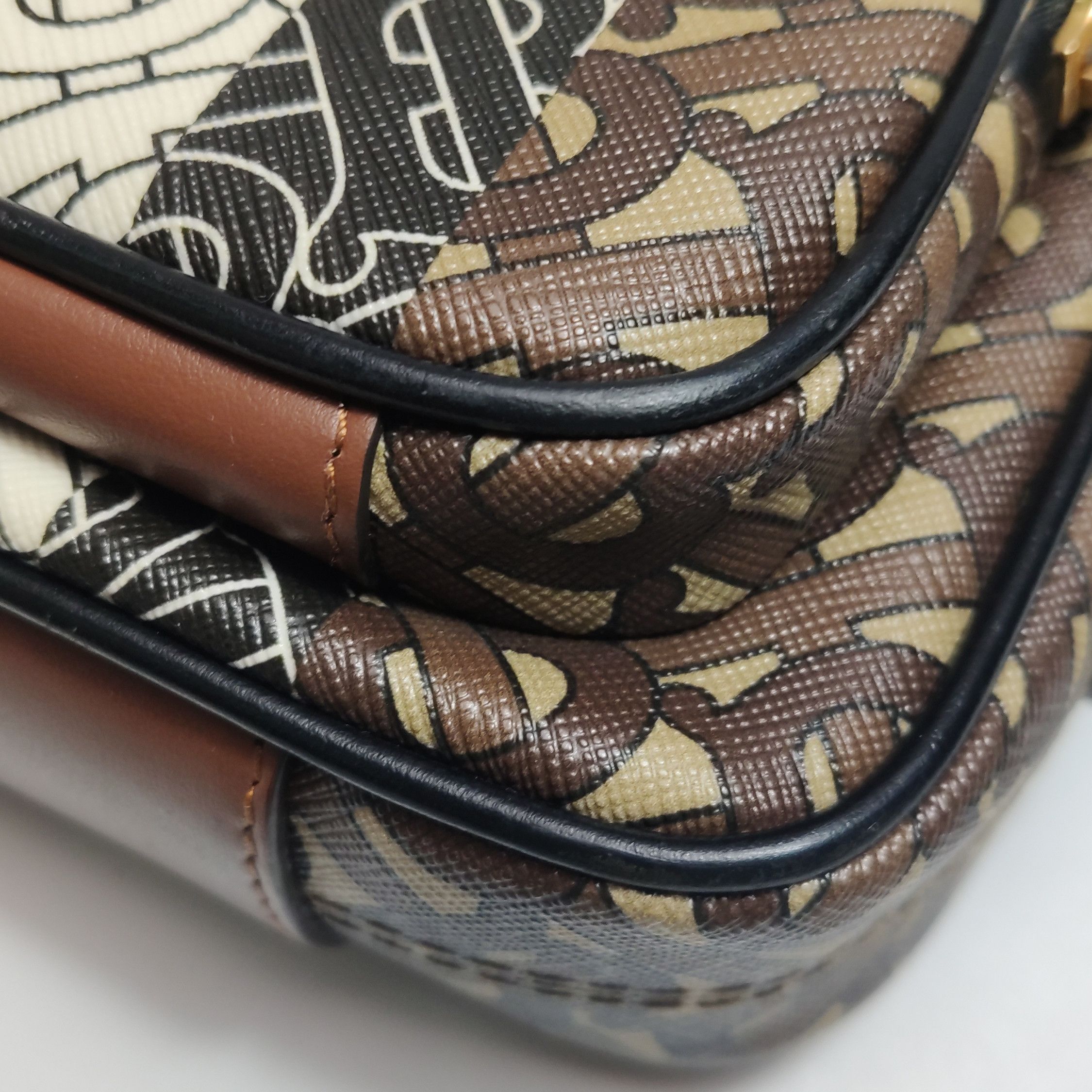 Burberry Burberry Women os Shoulder Bags Size ONE SIZE - 23 Thumbnail