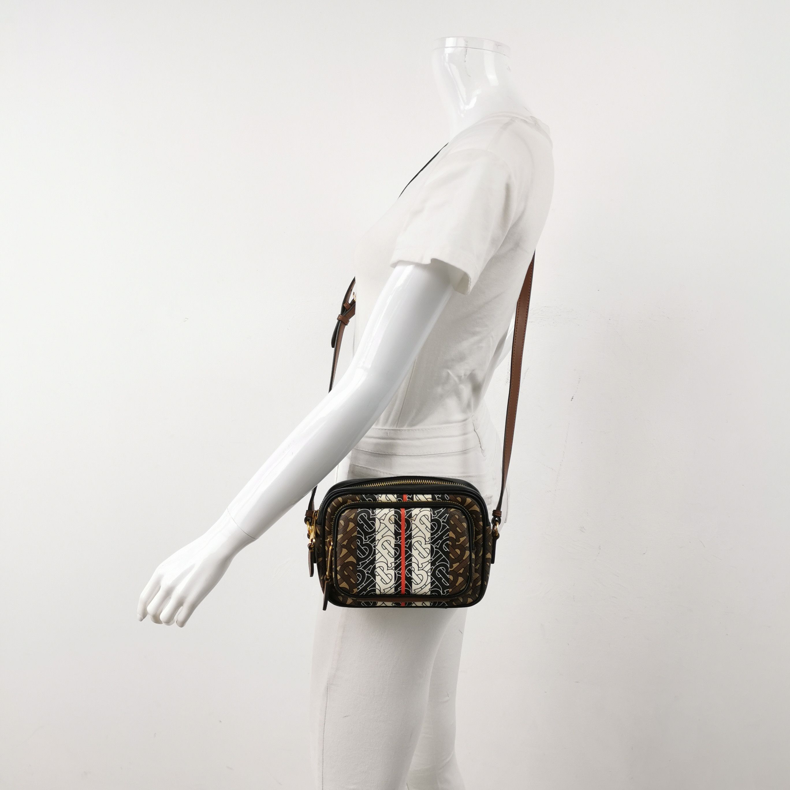 Burberry Burberry Women os Shoulder Bags Size ONE SIZE - 2 Thumbnail