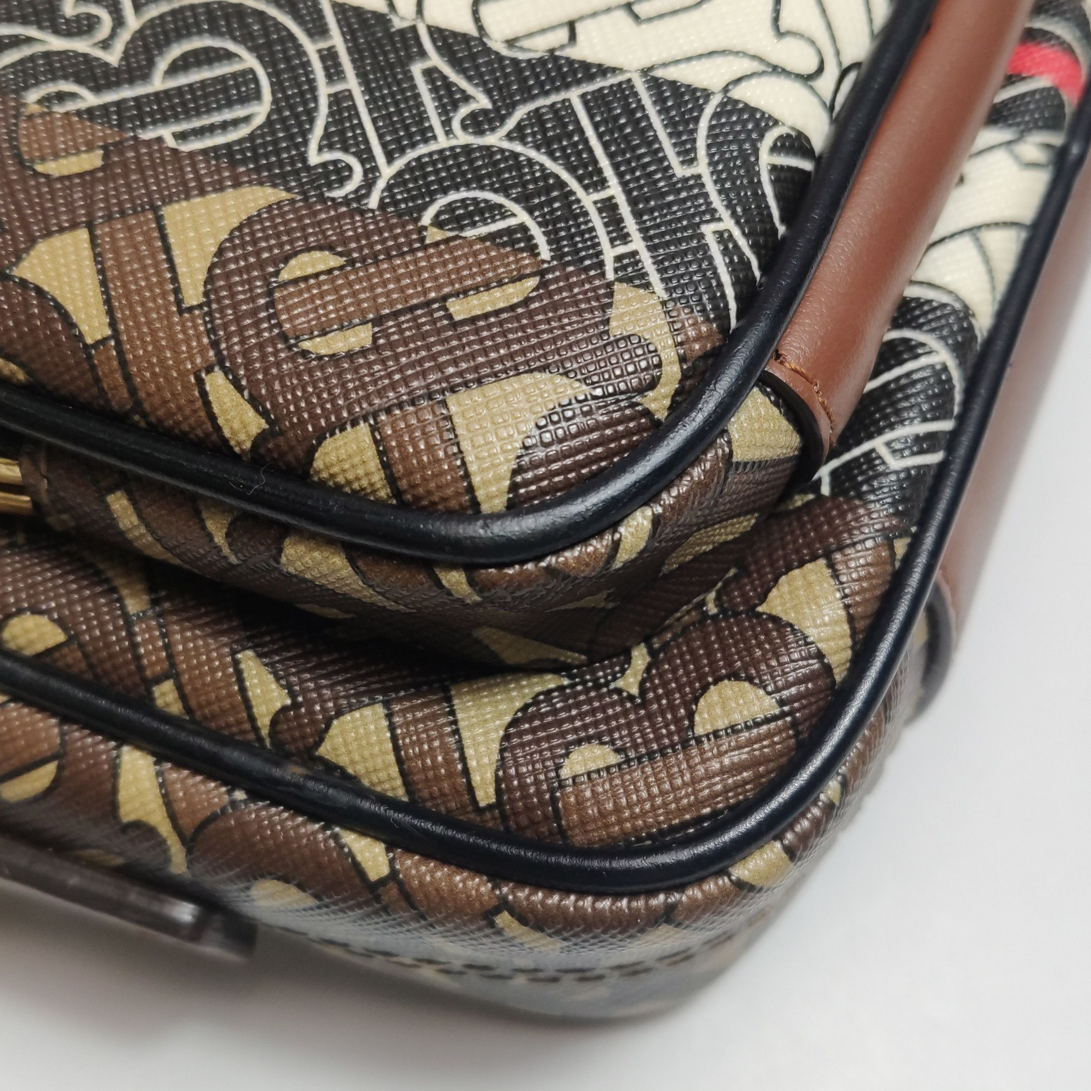 Burberry Burberry Women os Shoulder Bags Size ONE SIZE - 24 Thumbnail