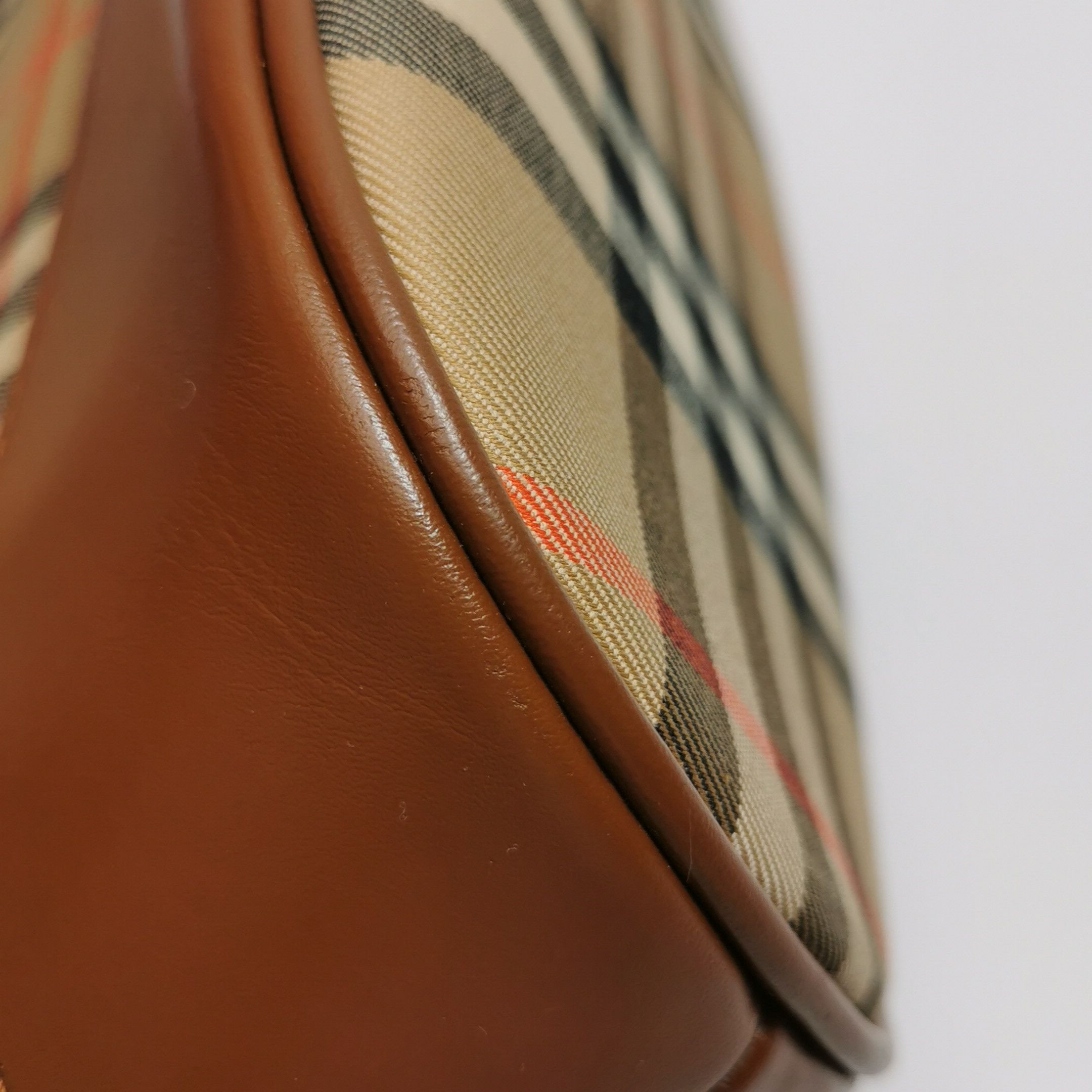 Burberry Burberry Women os Shoulder Bags Size ONE SIZE - 13 Thumbnail