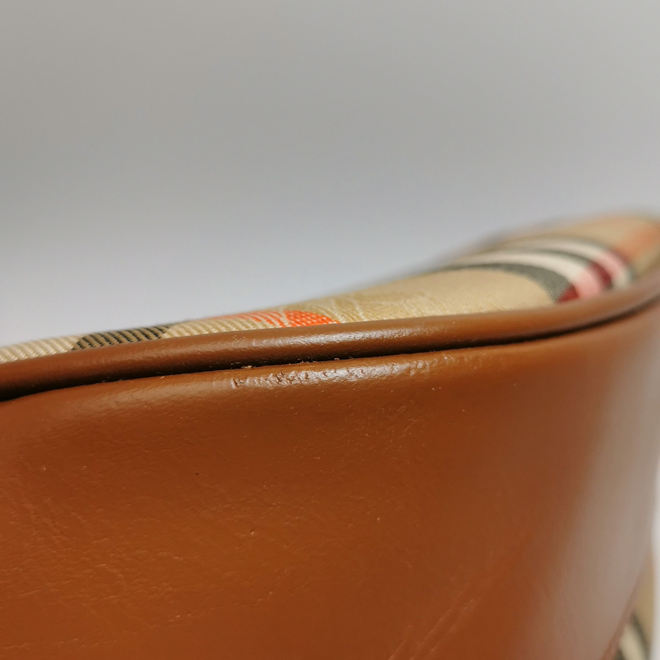 Burberry Burberry Women os Shoulder Bags Size ONE SIZE - 24 Thumbnail