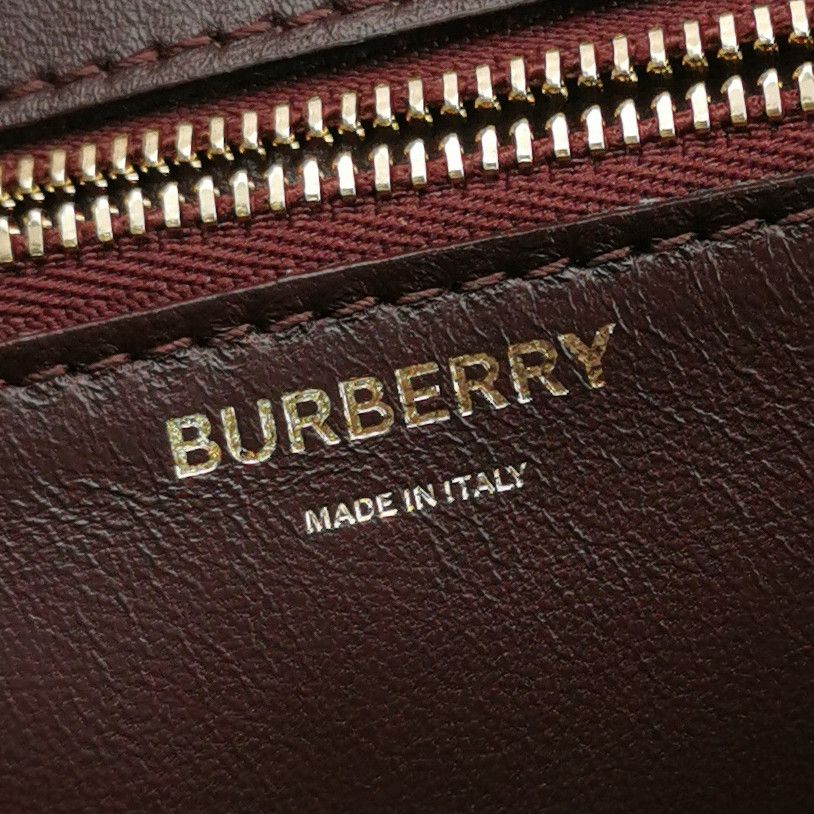 Burberry Burberry Women os Shoulder Bags Size ONE SIZE - 8 Thumbnail