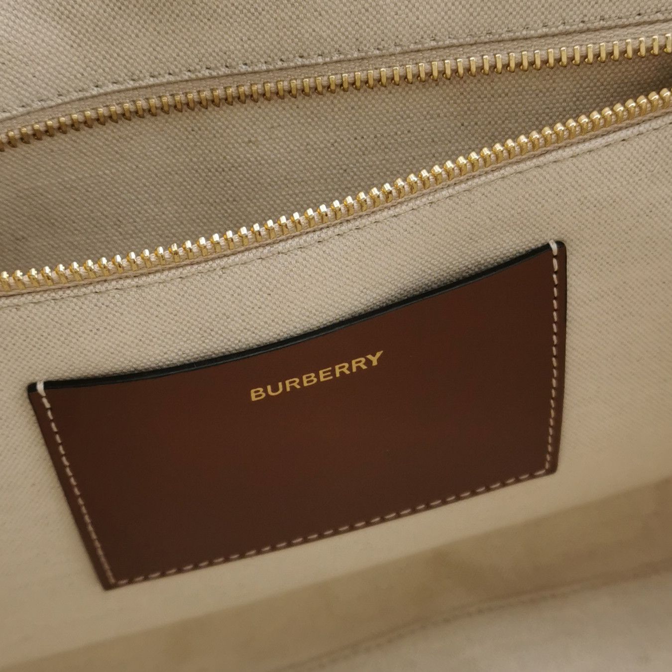 Burberry Burberry Women os Shoulder Bags Size ONE SIZE - 8 Thumbnail
