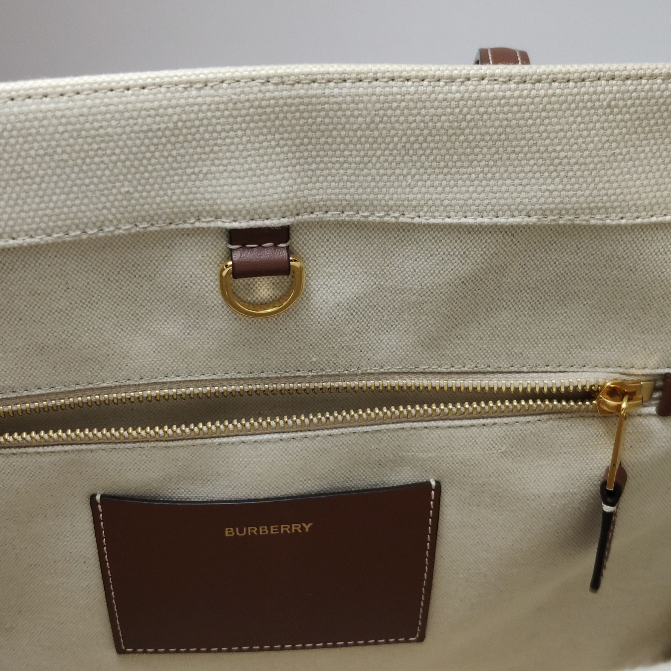 Burberry Burberry Women os Shoulder Bags Size ONE SIZE - 11 Thumbnail