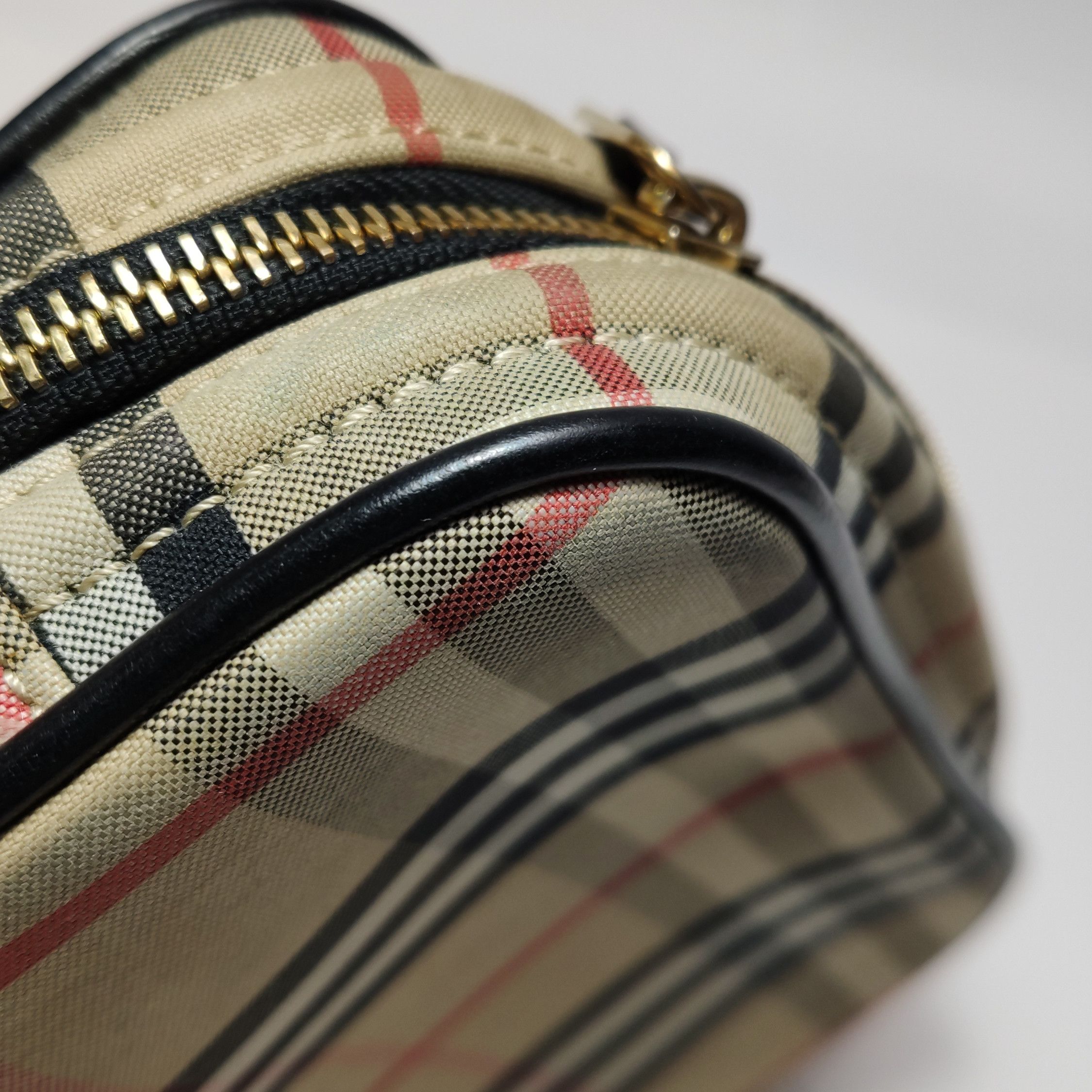 Burberry Burberry Women os Shoulder Bags Size ONE SIZE - 19 Thumbnail