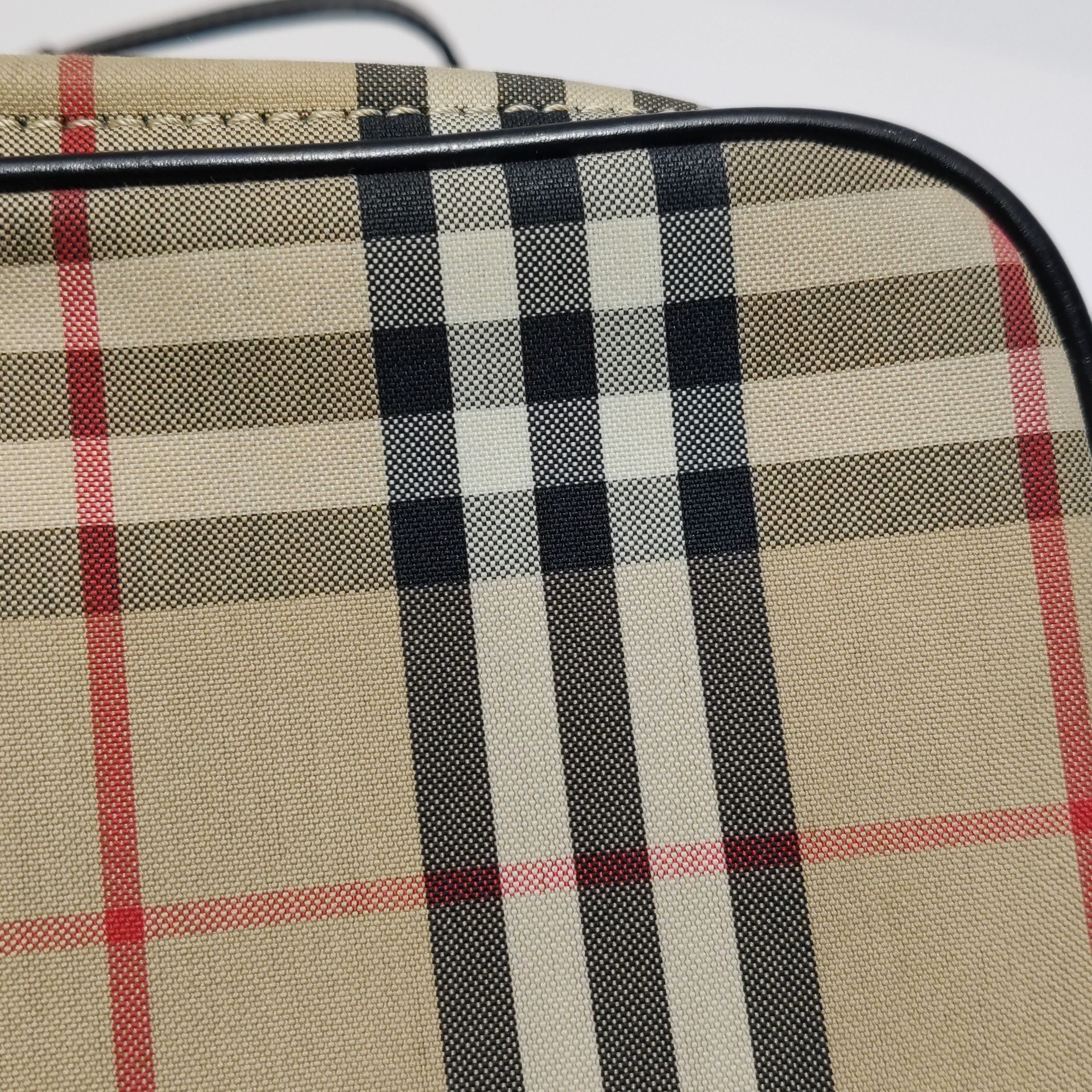 Burberry Burberry Women os Shoulder Bags Size ONE SIZE - 25 Thumbnail