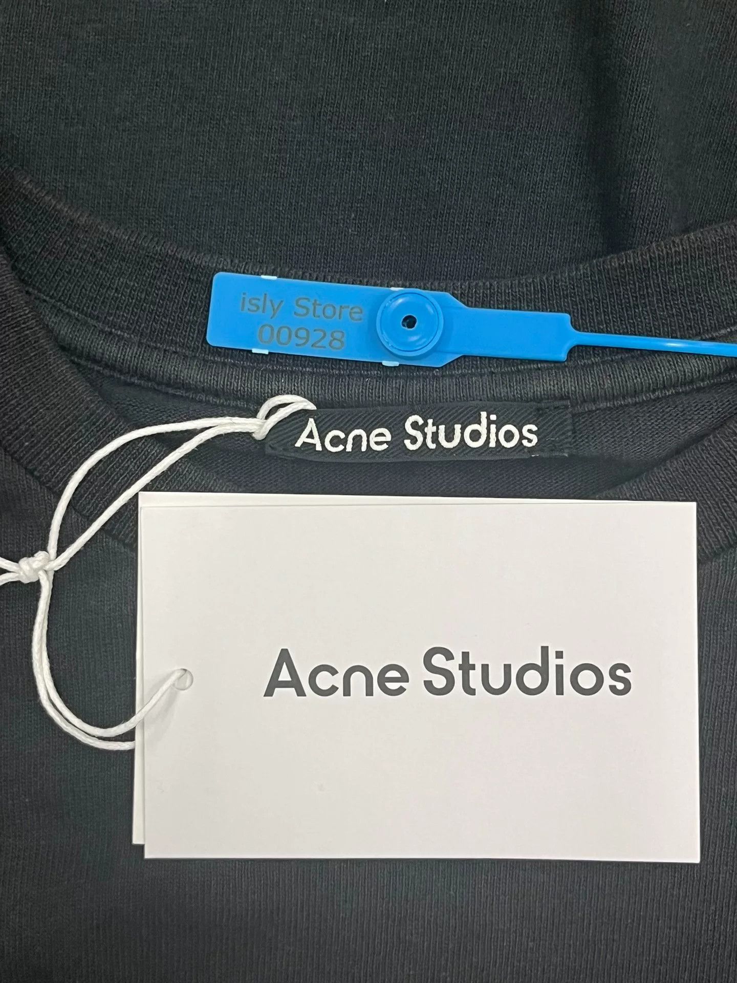 Acne Studios Acne Studios First Kiss Face Graphic T-Shirt L Size US L / EU 52-54 / 3 - 5 Thumbnail