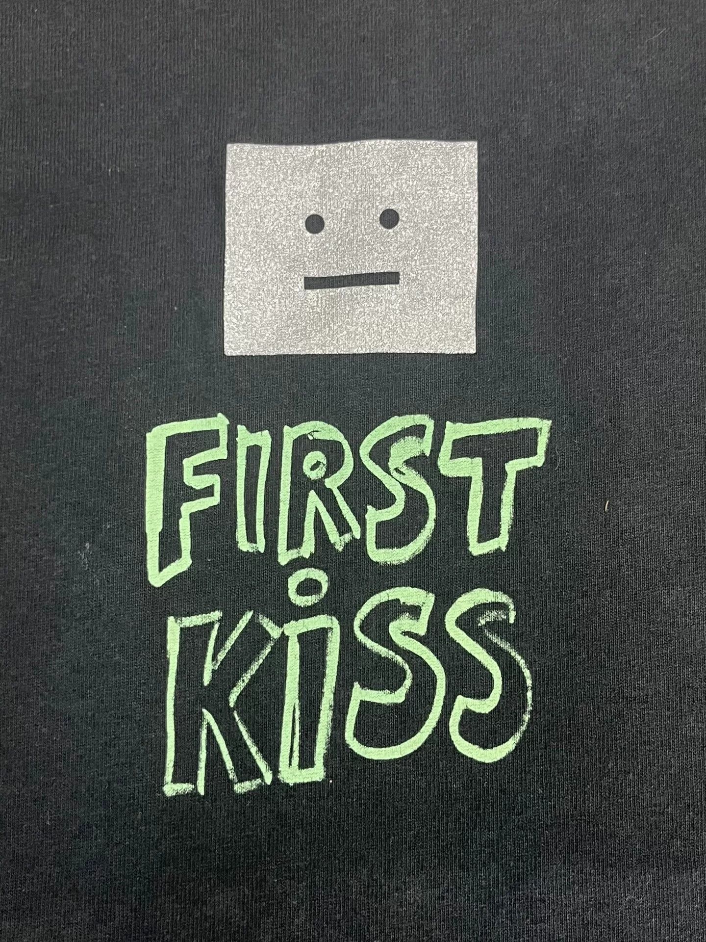 Acne Studios Acne Studios First Kiss Face Graphic T-Shirt L Size US L / EU 52-54 / 3 - 4 Thumbnail