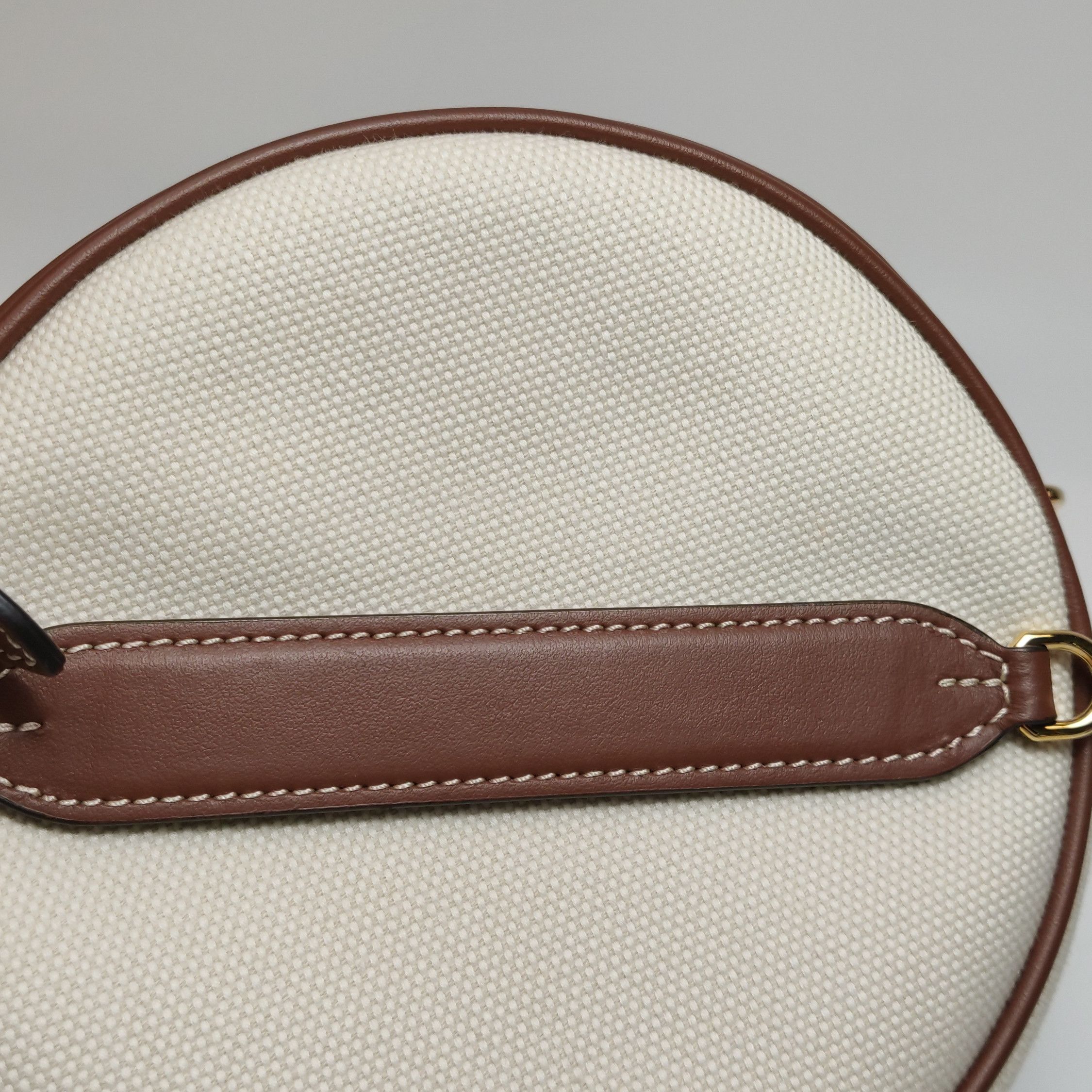 Burberry Burberry Women os Shoulder Bags Size ONE SIZE - 16 Thumbnail