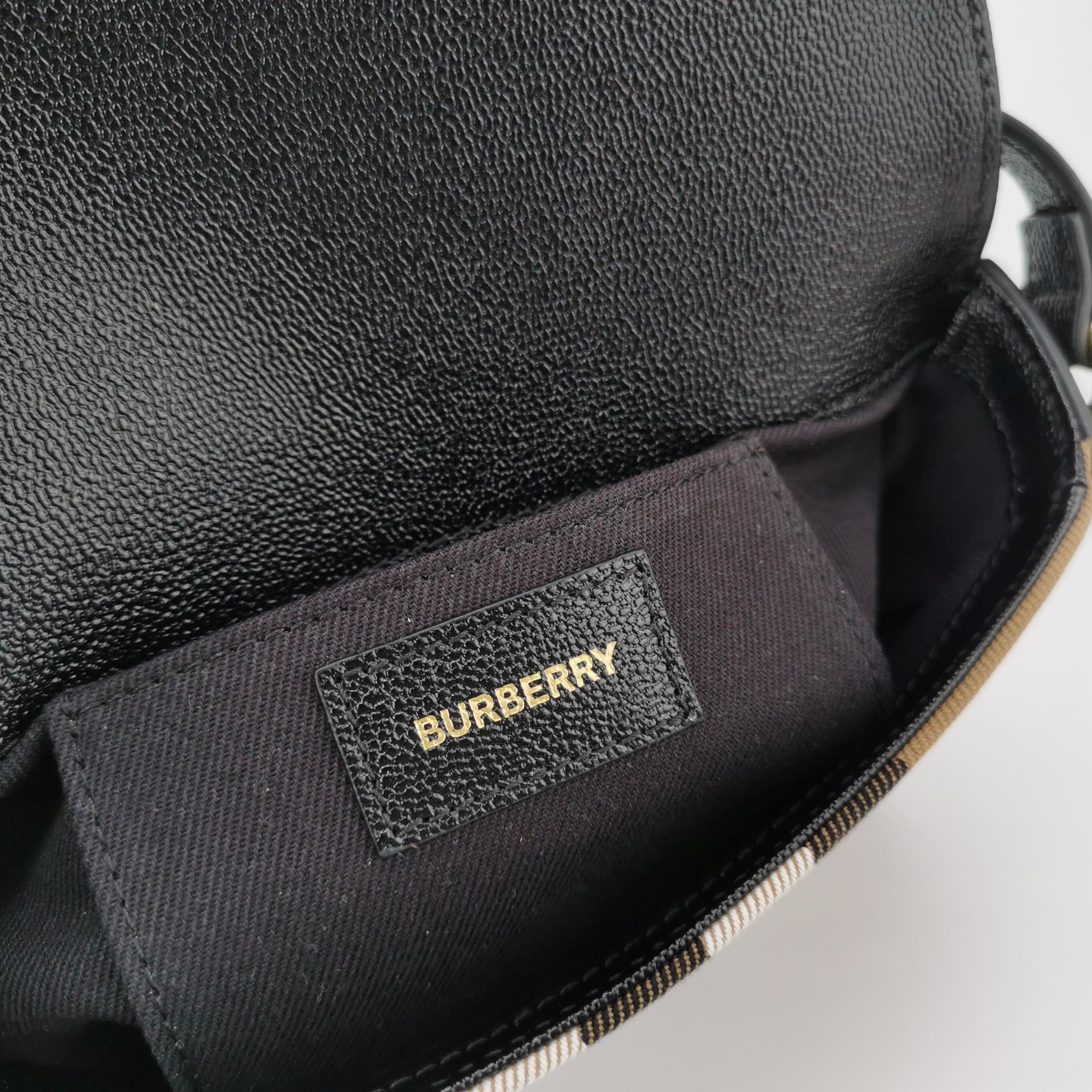 Burberry Burberry Women os Shoulder Bags Size ONE SIZE - 8 Thumbnail