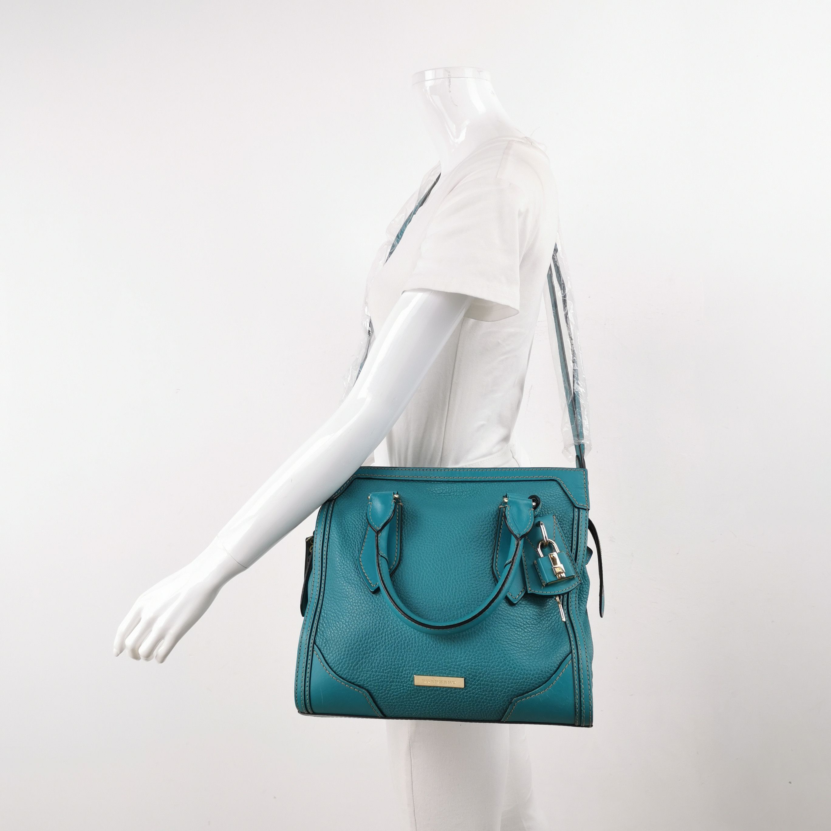 Burberry Burberry Women os Shoulder Bags Size ONE SIZE - 2 Thumbnail