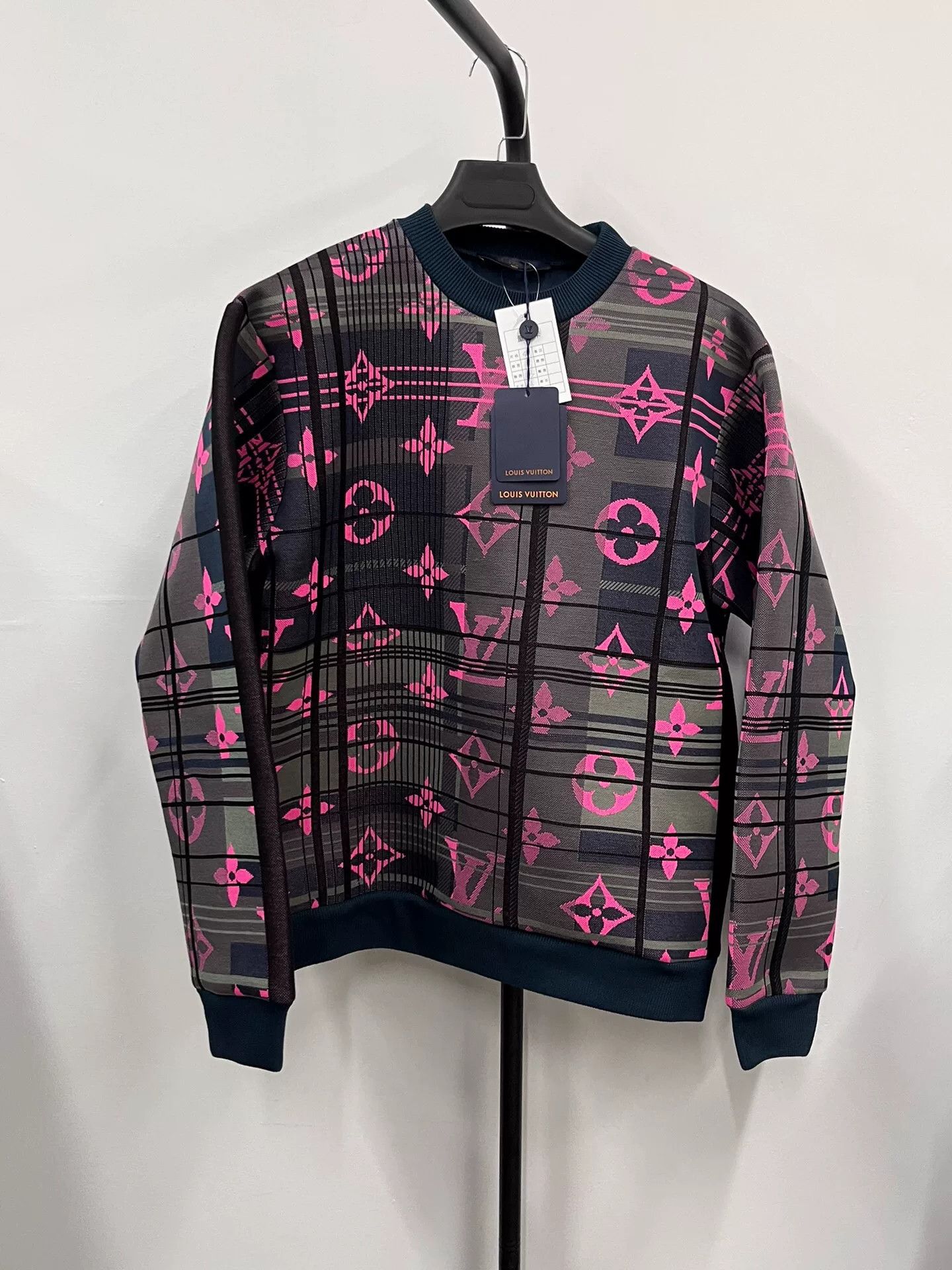 Louis Vuitton Louis Vuitton Monogram Jacquard Sweatshirt Size S Size US S / EU 44-46 / 1 - 2 Thumbnail