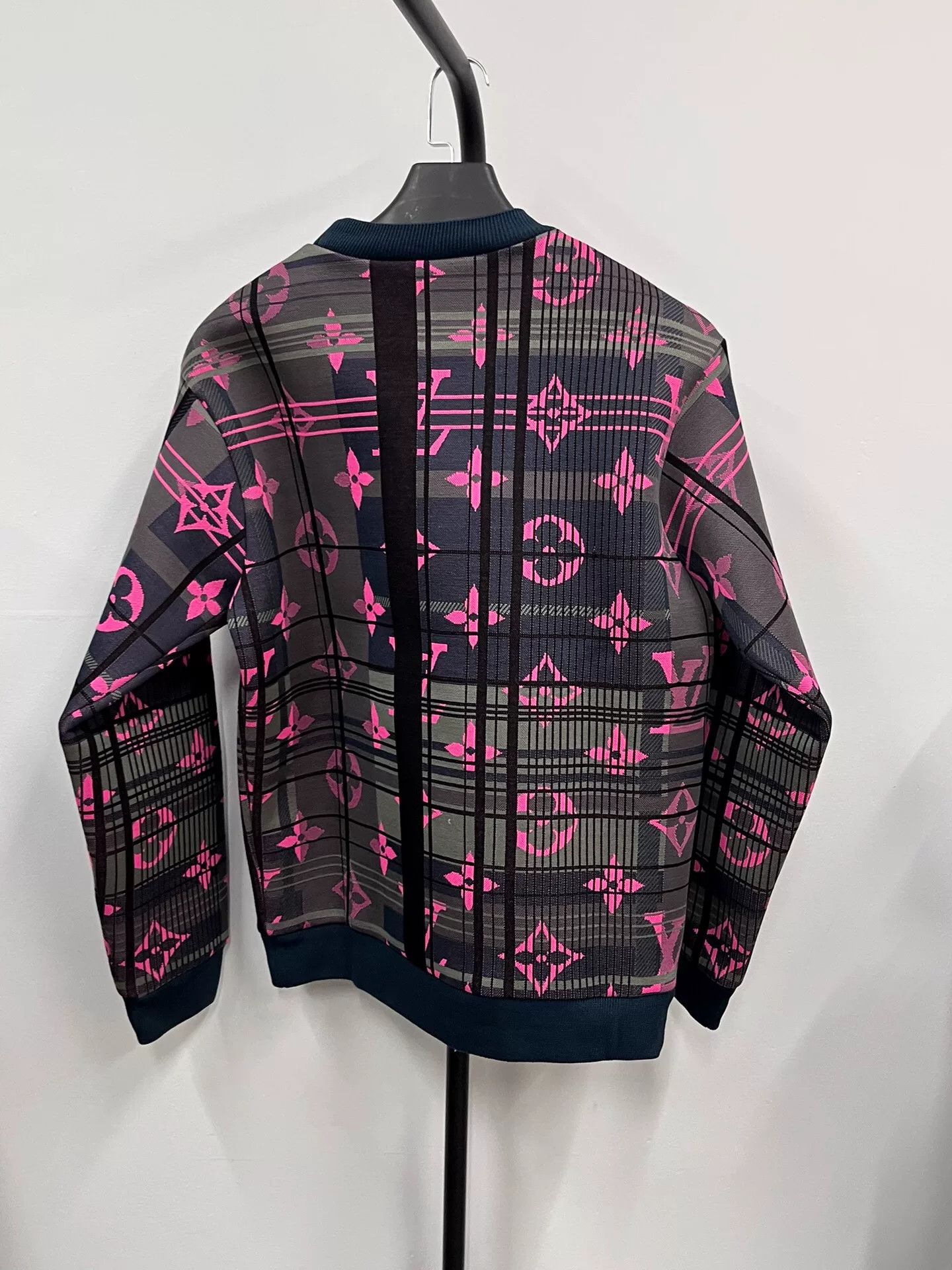 Louis Vuitton Louis Vuitton Monogram Jacquard Sweatshirt Size S Size US S / EU 44-46 / 1 - 3 Thumbnail