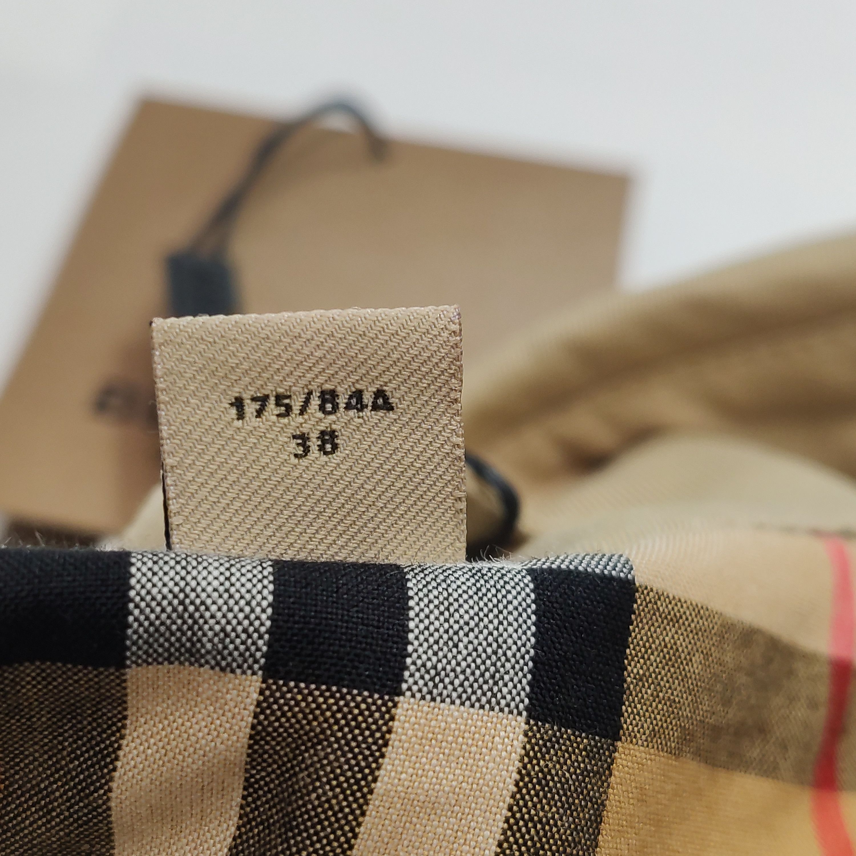 Burberry Burberry Women s Coats Size S / US 4 / IT 40 - 7 Thumbnail