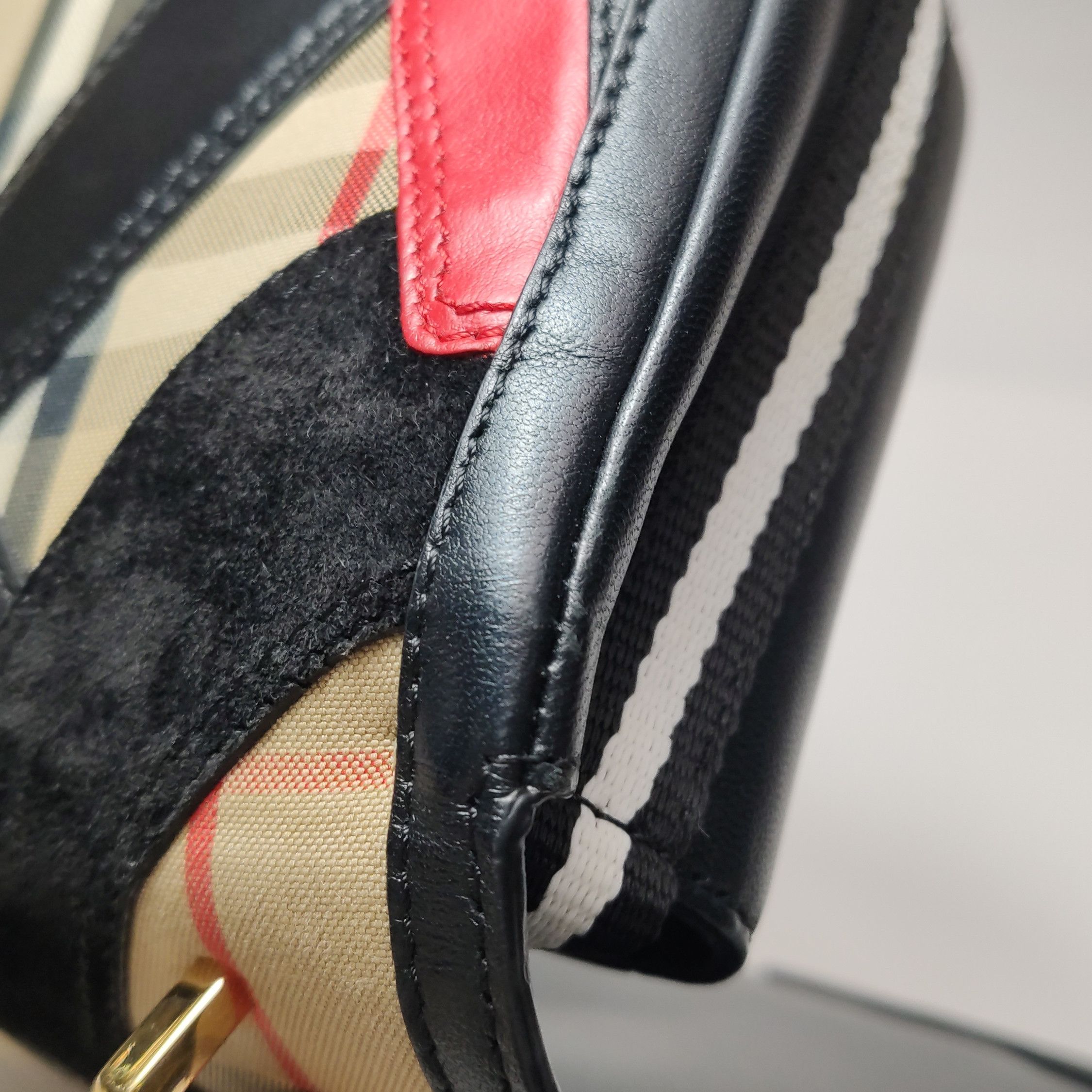 Burberry Burberry Women os Crossbody Bags Size ONE SIZE - 18 Thumbnail