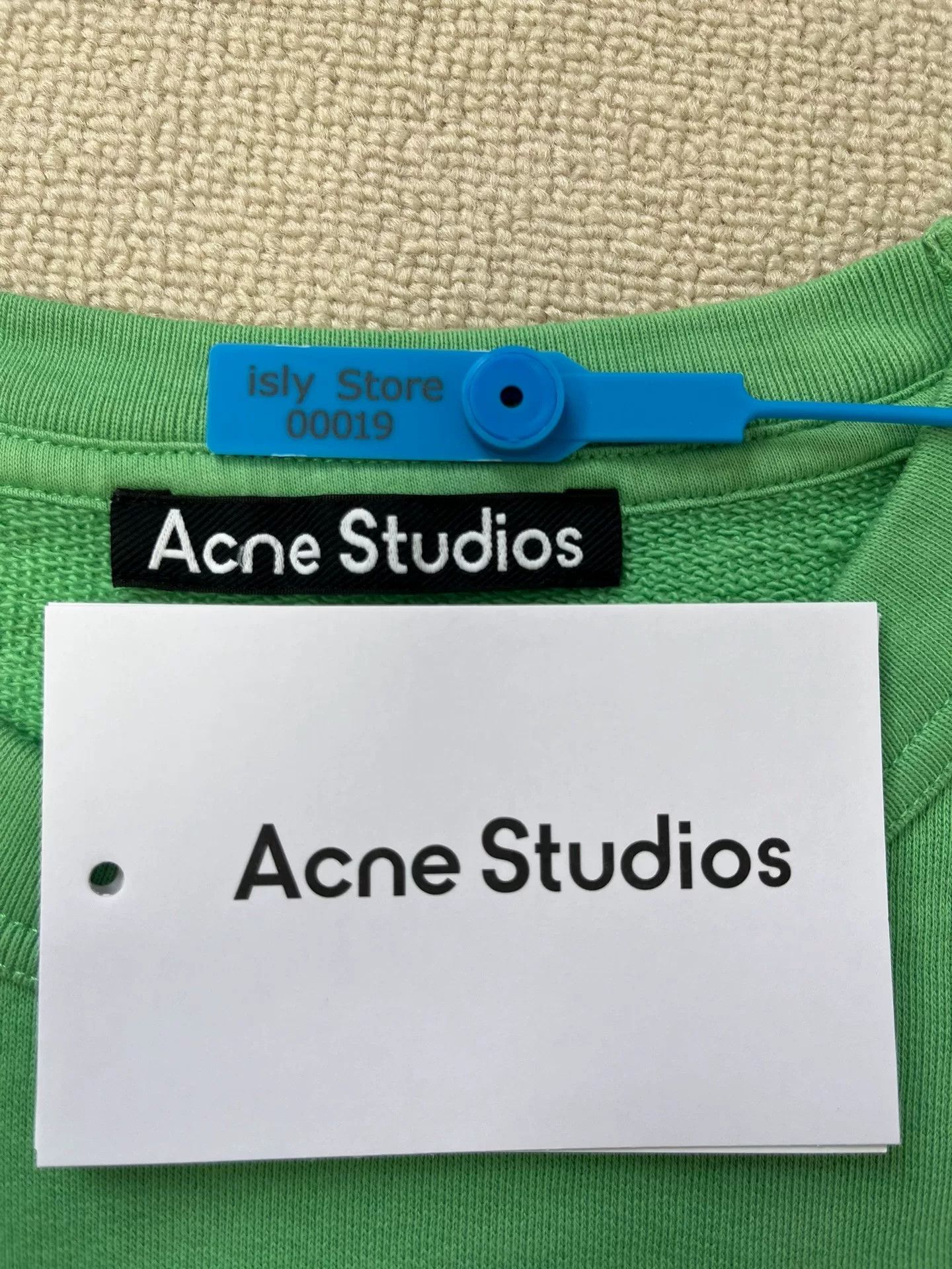 Acne Studios Acne Studios Face Patch Sweatshirt Size M Size US M / EU 48-50 / 2 - 5 Thumbnail