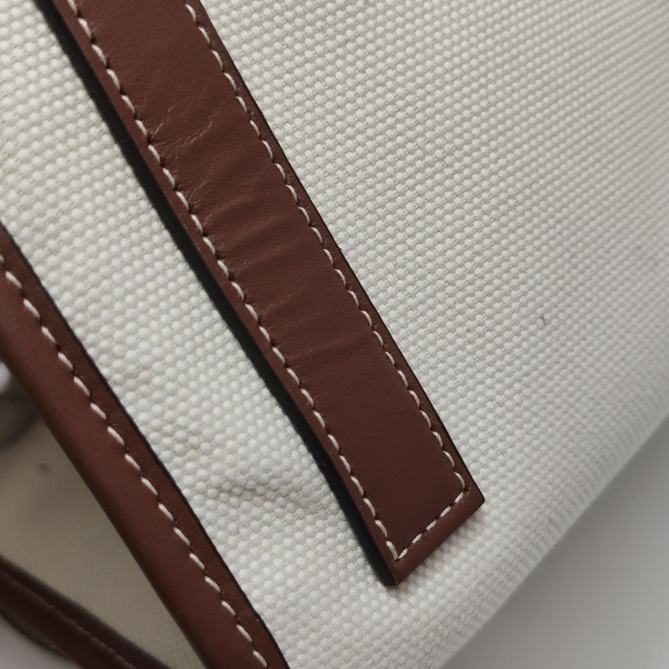 Burberry Burberry Women os Shoulder Bags Size ONE SIZE - 23 Thumbnail