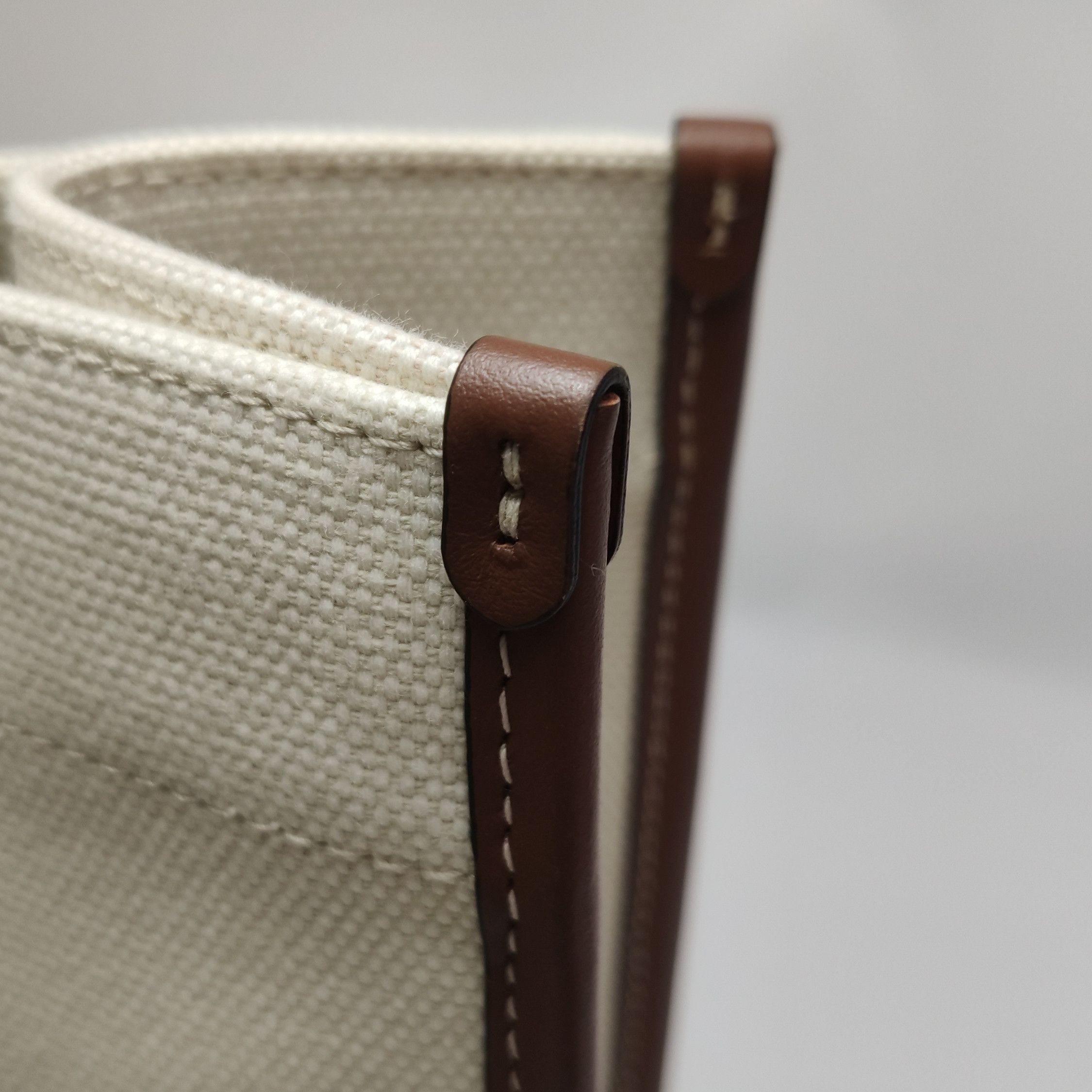 Burberry Burberry Women os Shoulder Bags Size ONE SIZE - 21 Thumbnail