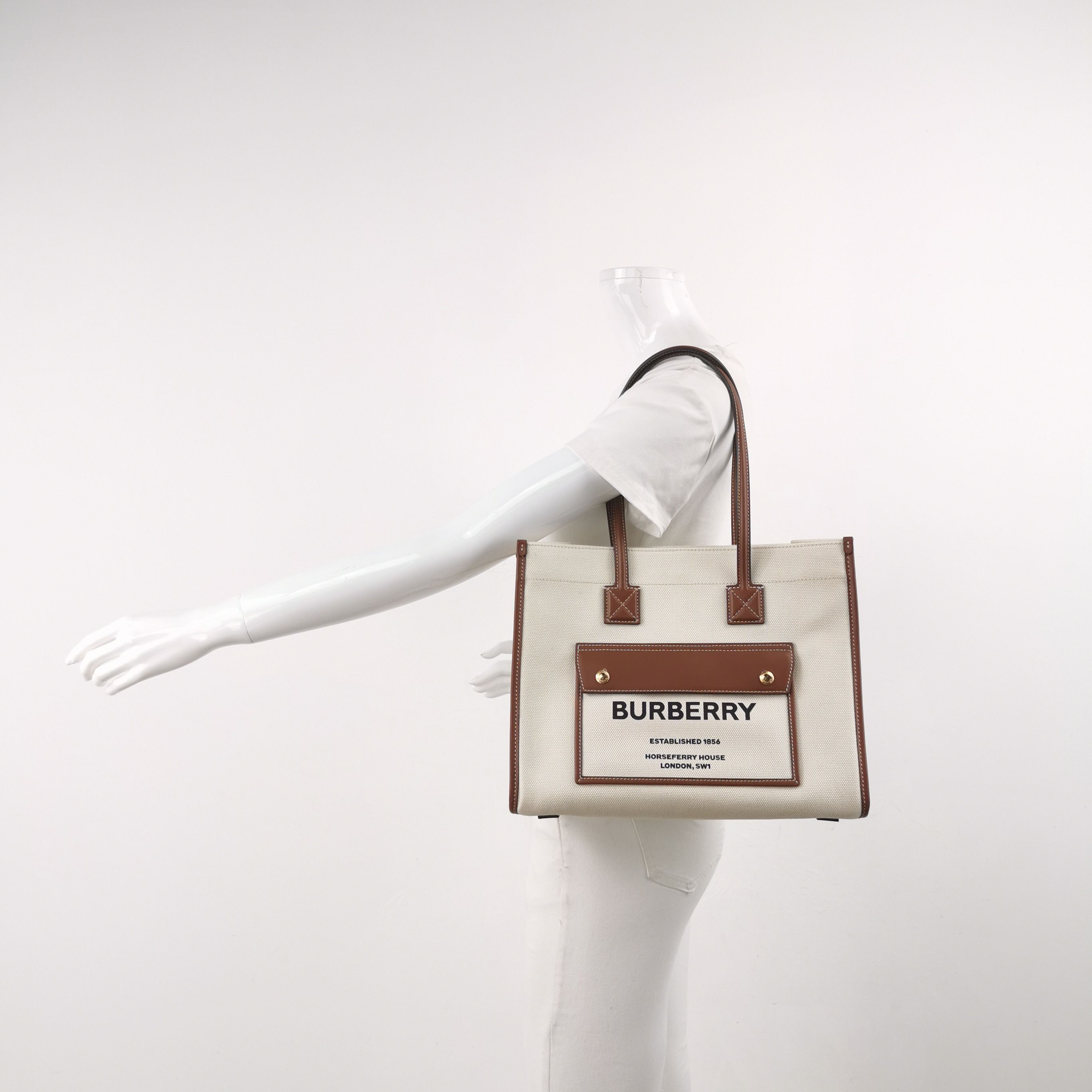 Burberry Burberry Women os Shoulder Bags Size ONE SIZE - 2 Thumbnail