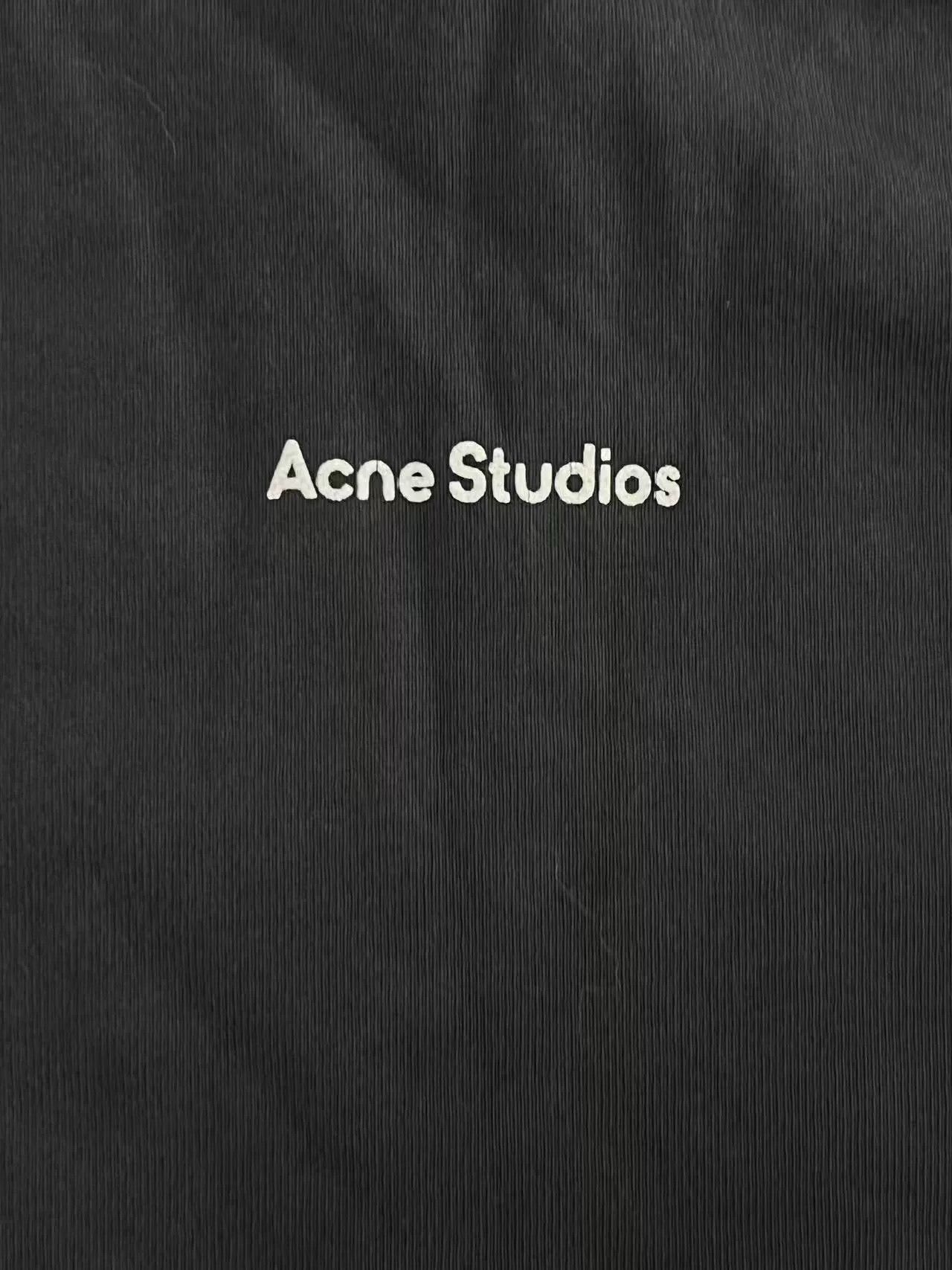 Acne Studios Acne Studios Center Logo T-Shirt XS Size XS / US 0-2 / IT 36-38 - 4 Thumbnail