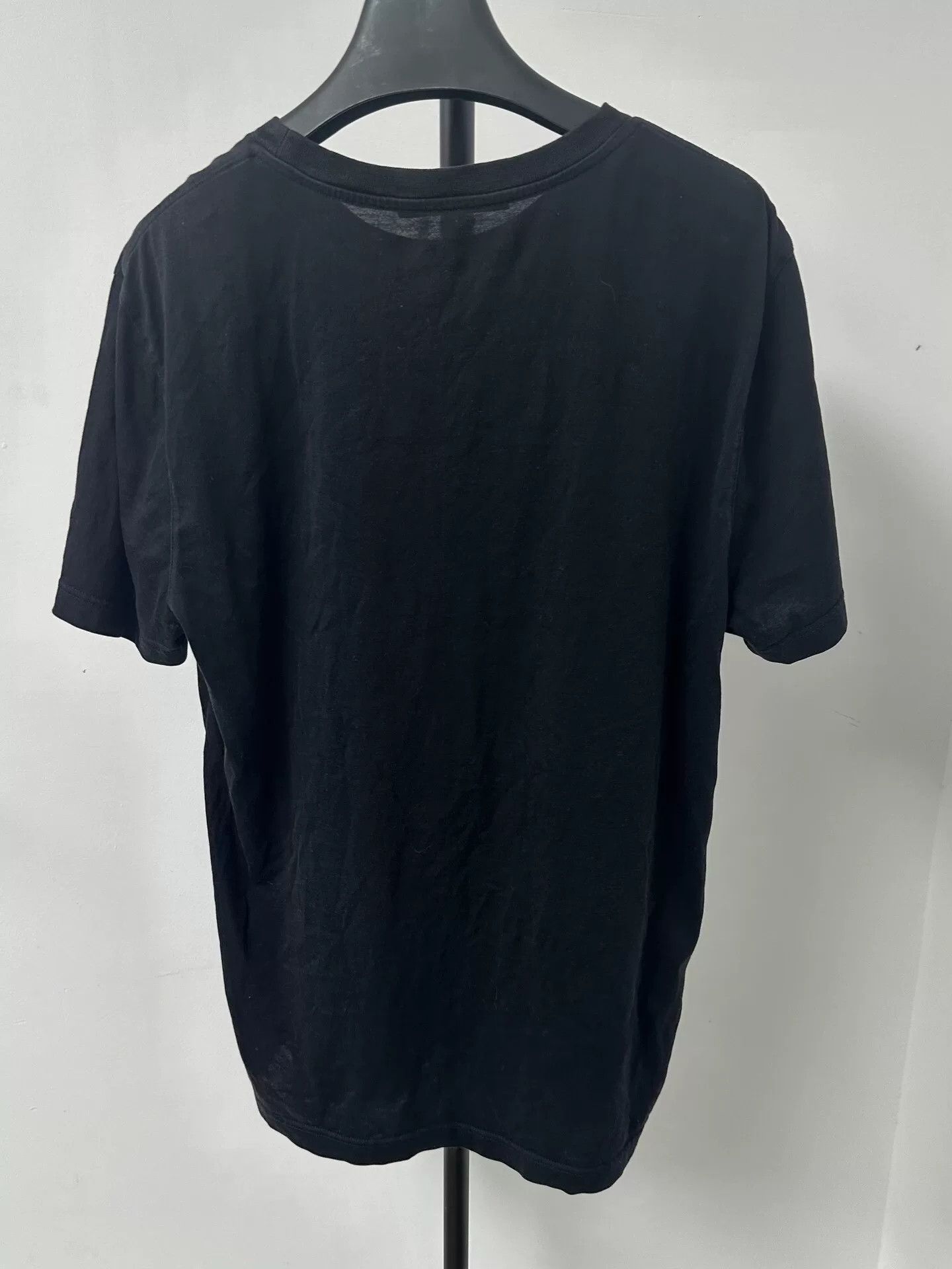 Louis Vuitton Louis Vuitton Logo Embroidered T-Shirt Size M Size US M / EU 48-50 / 2 - 3 Thumbnail