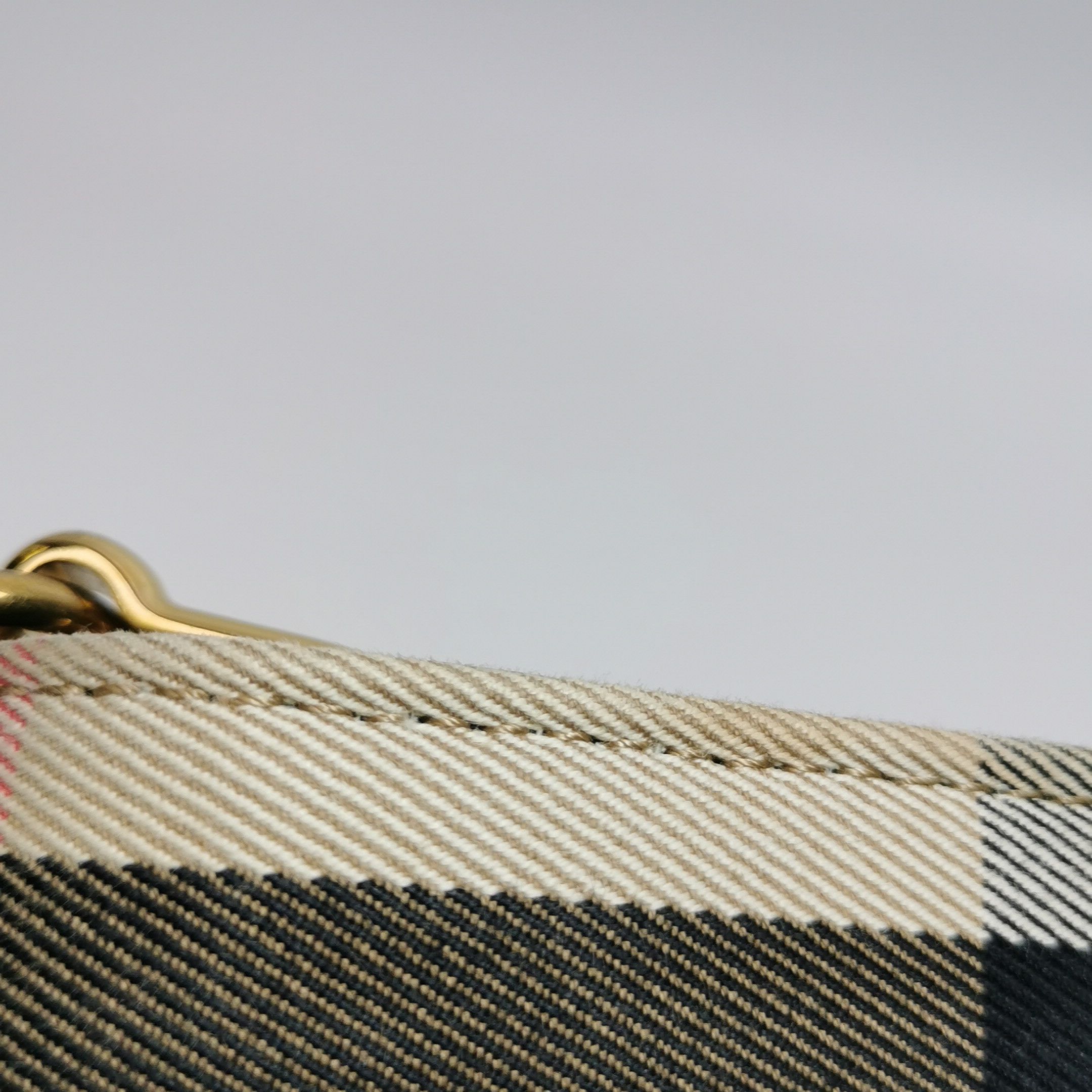 Burberry Burberry Women os Shoulder Bags Size ONE SIZE - 23 Thumbnail