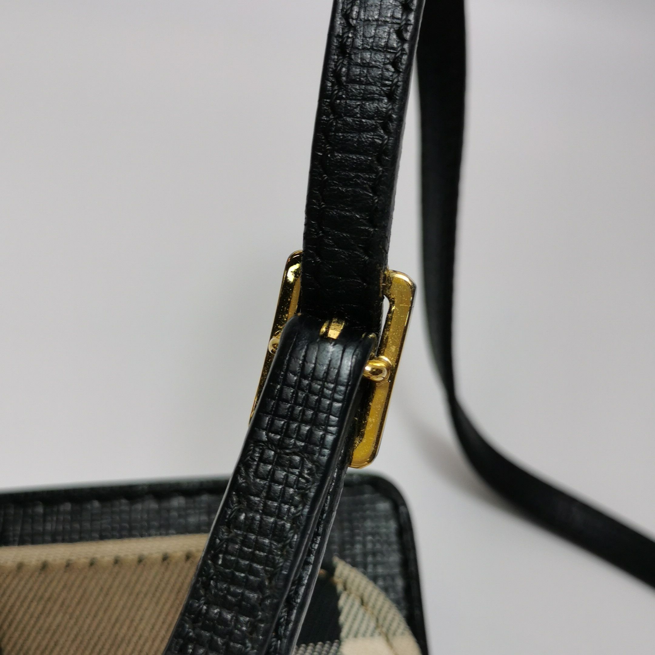 Burberry Burberry Women os Shoulder Bags Size ONE SIZE - 12 Thumbnail
