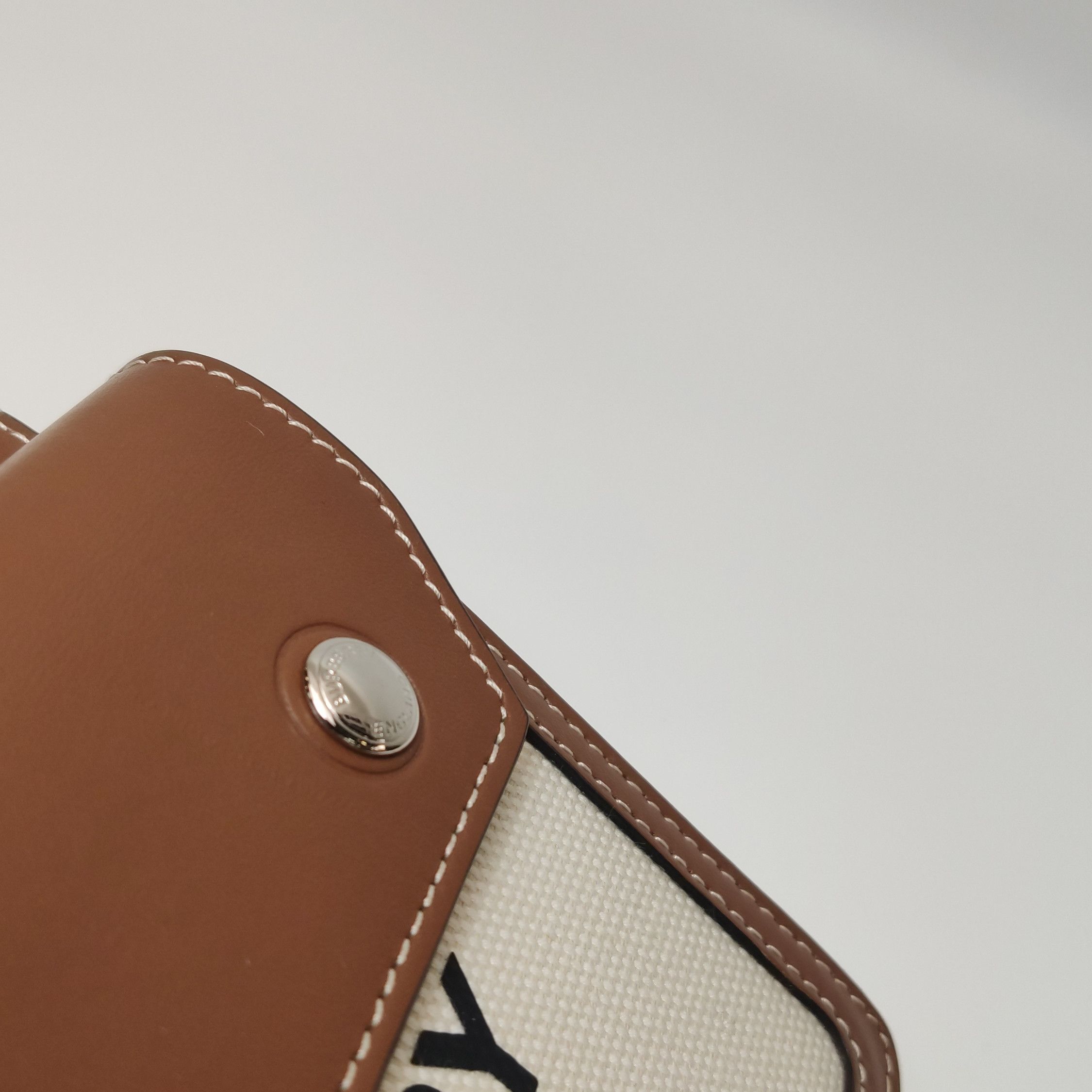 Burberry Burberry Women os Crossbody Bags Size ONE SIZE - 13 Thumbnail