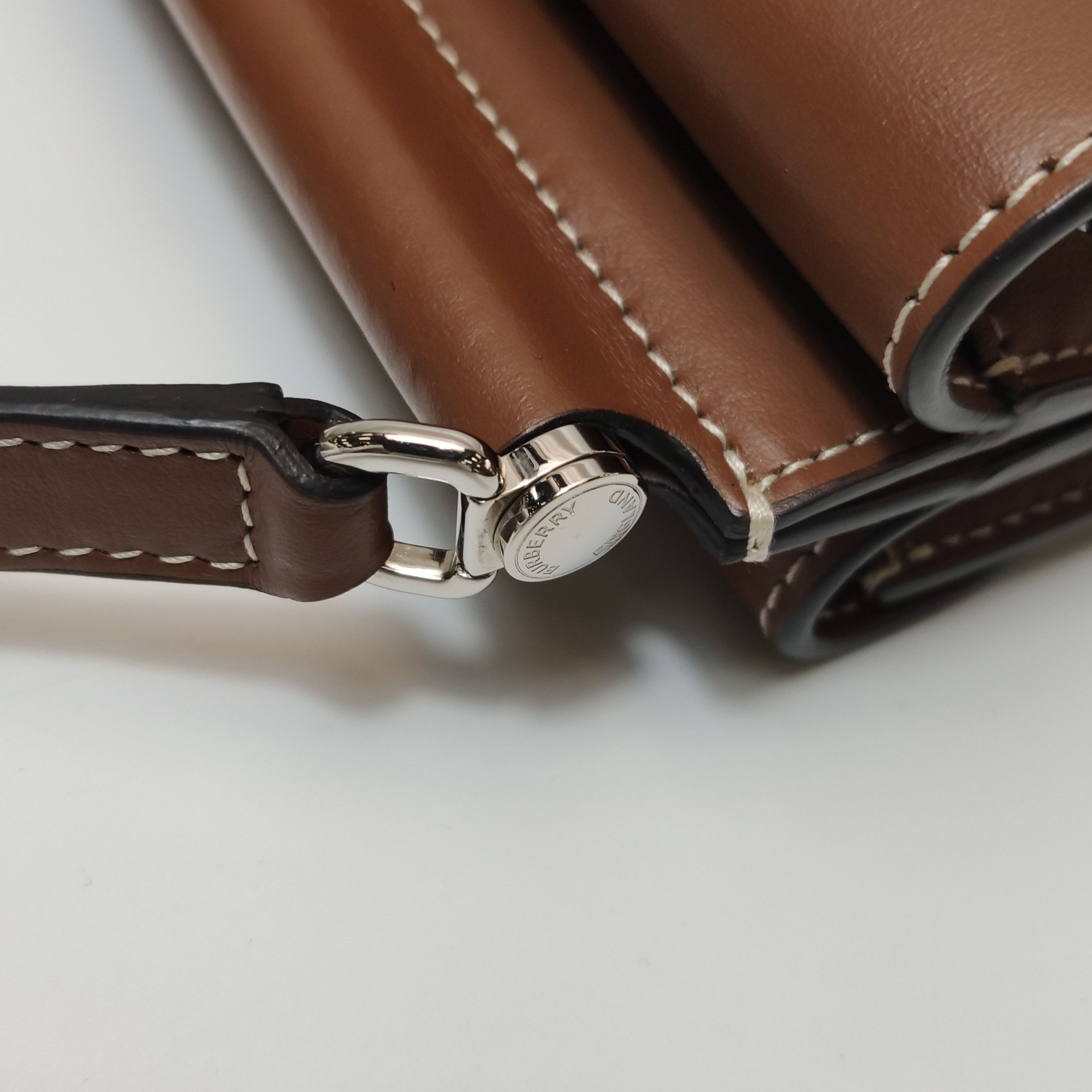 Burberry Burberry Women os Crossbody Bags Size ONE SIZE - 12 Thumbnail