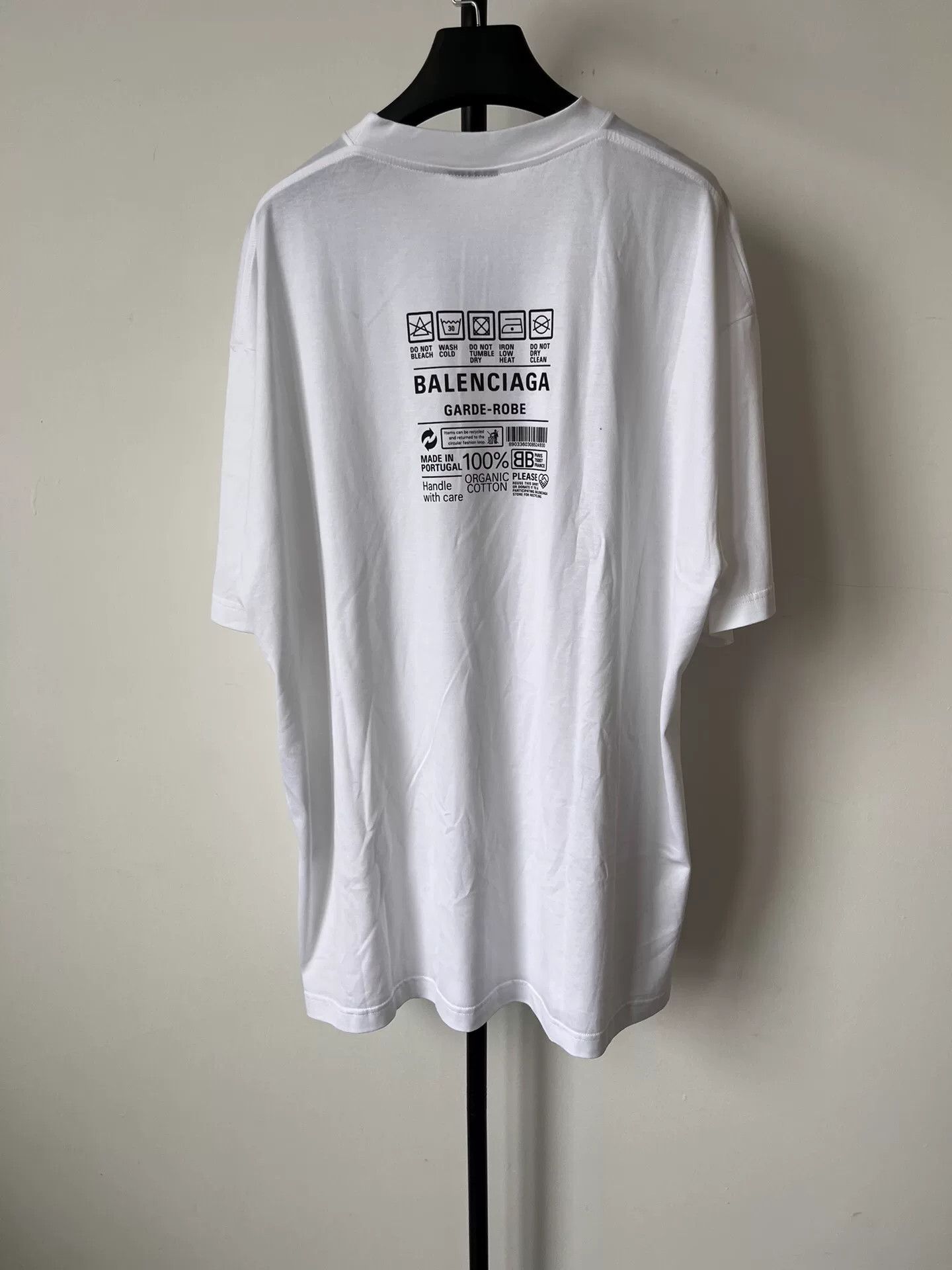 Balenciaga Balenciaga Garde-Robe Geometric Logo T-Shirt M Size M / US 6-8 / IT 42-44 - 2 Thumbnail